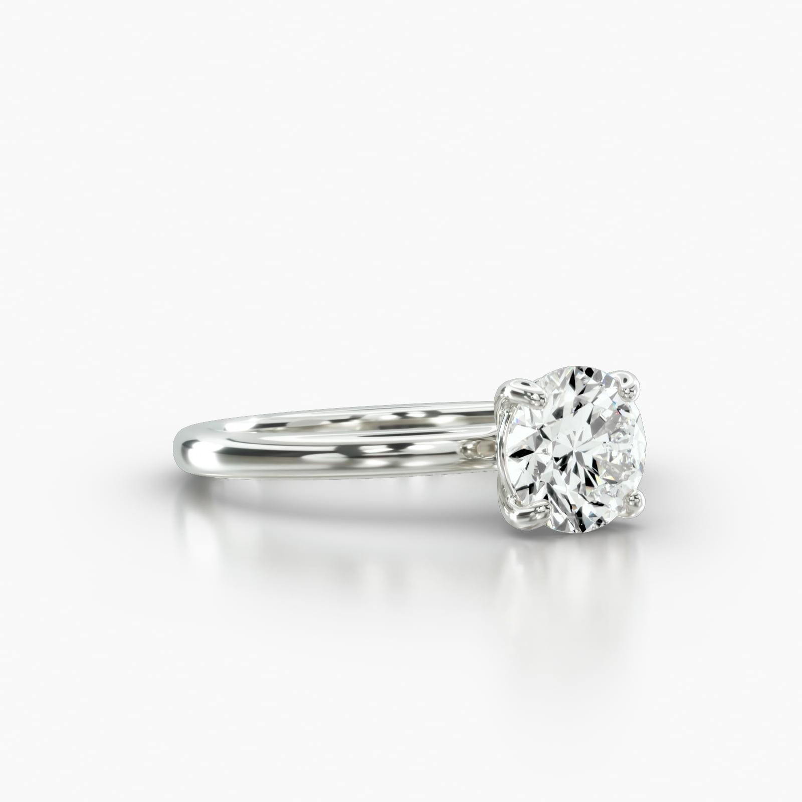 Solitaire Engagement Ring Embellished With a Classic Basket Head