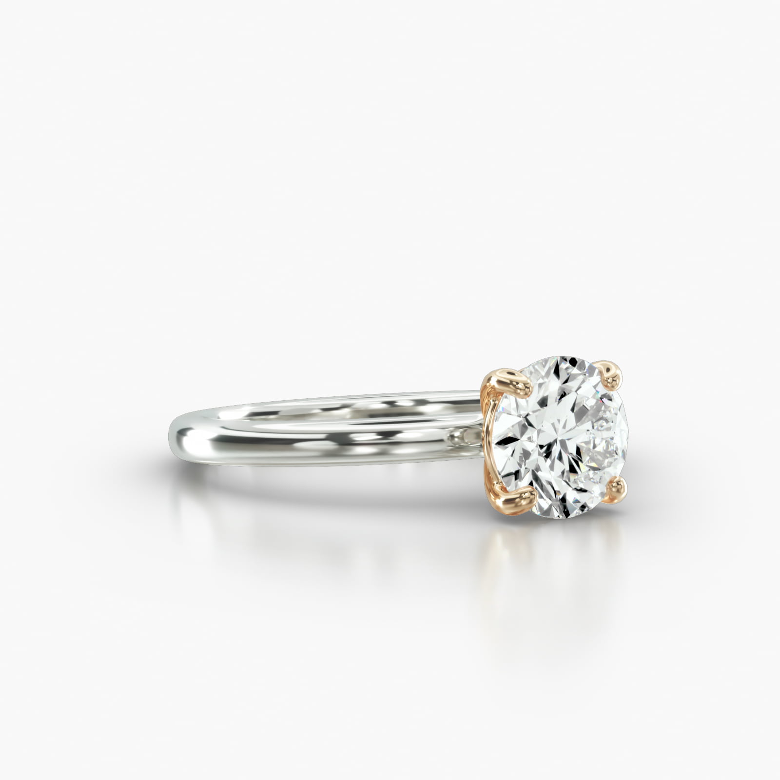Solitaire Engagement Ring Embellished With a Classic Basket Head