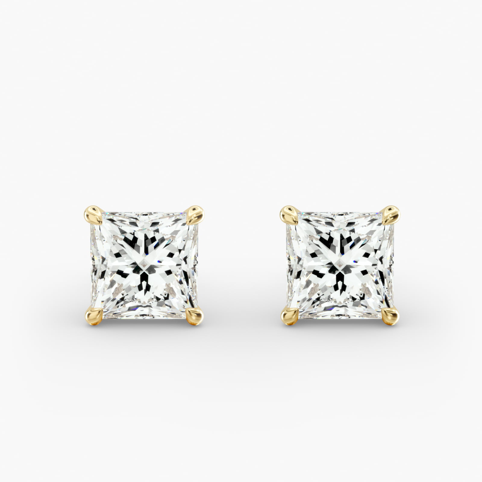 送料税込【AMY O】Princess Cut Studs 14K Gold ピアス☆国内発 Minimalist Princess Cut Crystal Stud Earrings, 14K Gold
