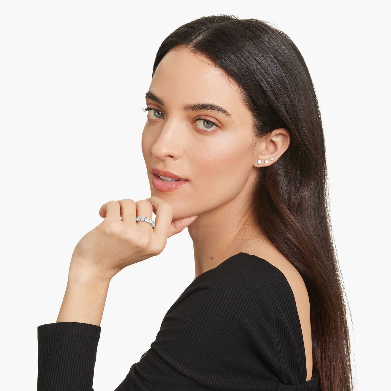 French Pavé Anniversary Ring With 2.5 CTW Diamonds In Platinum (5.50mm)