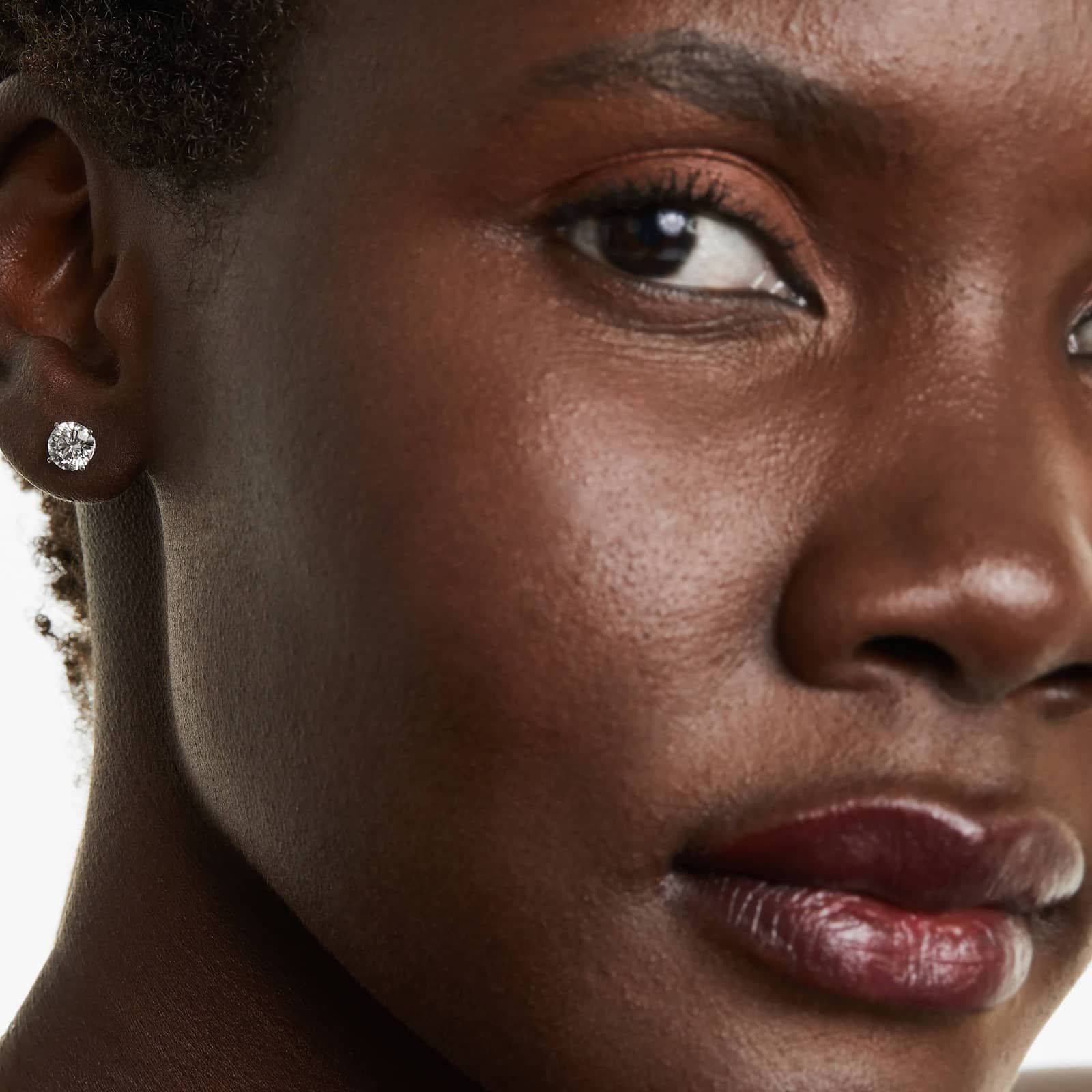 Four Prong 1.5 CTW Round Diamond Stud Earrings In Platinum