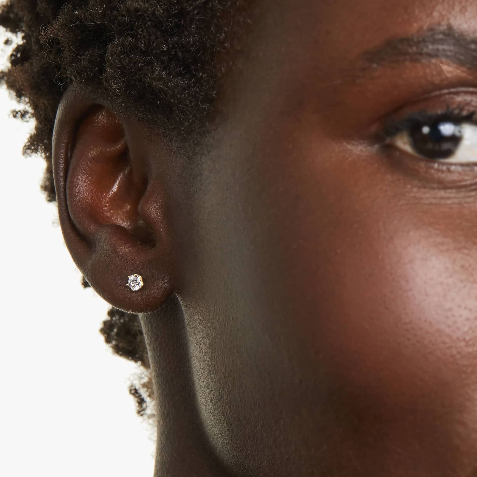 Scallop Basket 0.25 CTW Lab-Grown Diamond Stud Earrings In 14K Yellow Gold