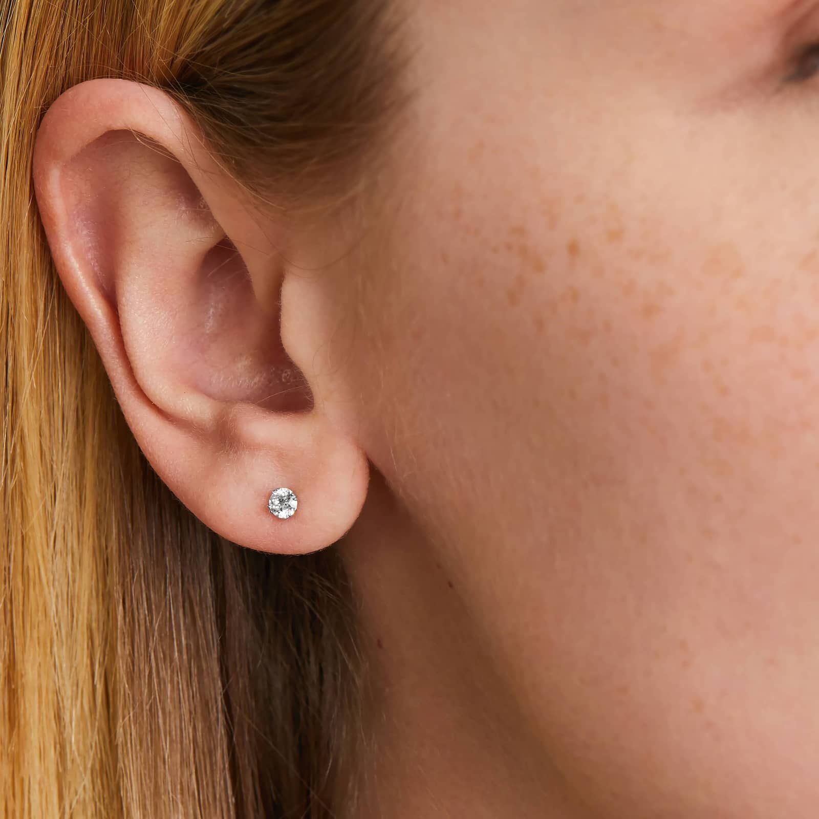 Double Prong 0.25 CTW Diamond Stud Earrings In Platinum