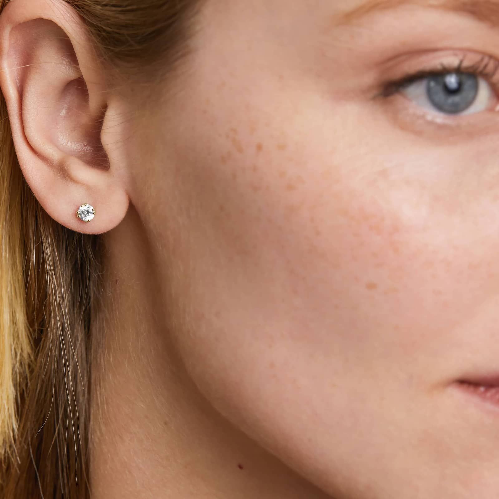 Double Prong 0.5 CTW Lab-Grown Diamond Stud Earrings In 14K Yellow Gold