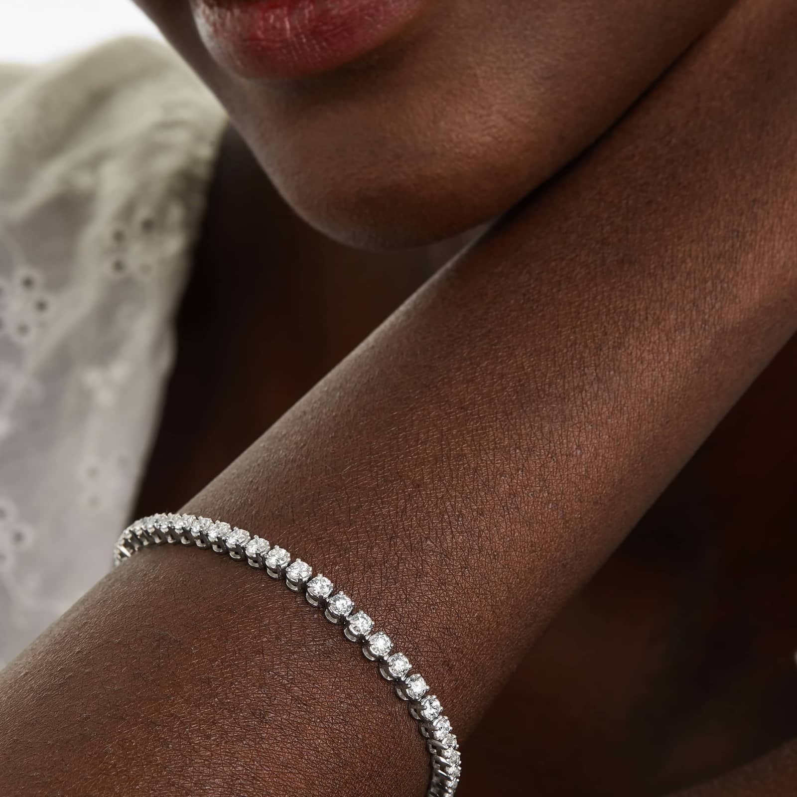 Tennis Bracelet With 5 CTW Diamonds In Platinum (7")