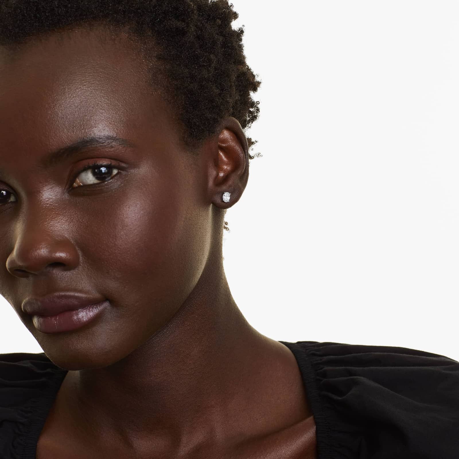 Oval Cut 1 CTW Diamond Stud Earrings In 14K White Gold