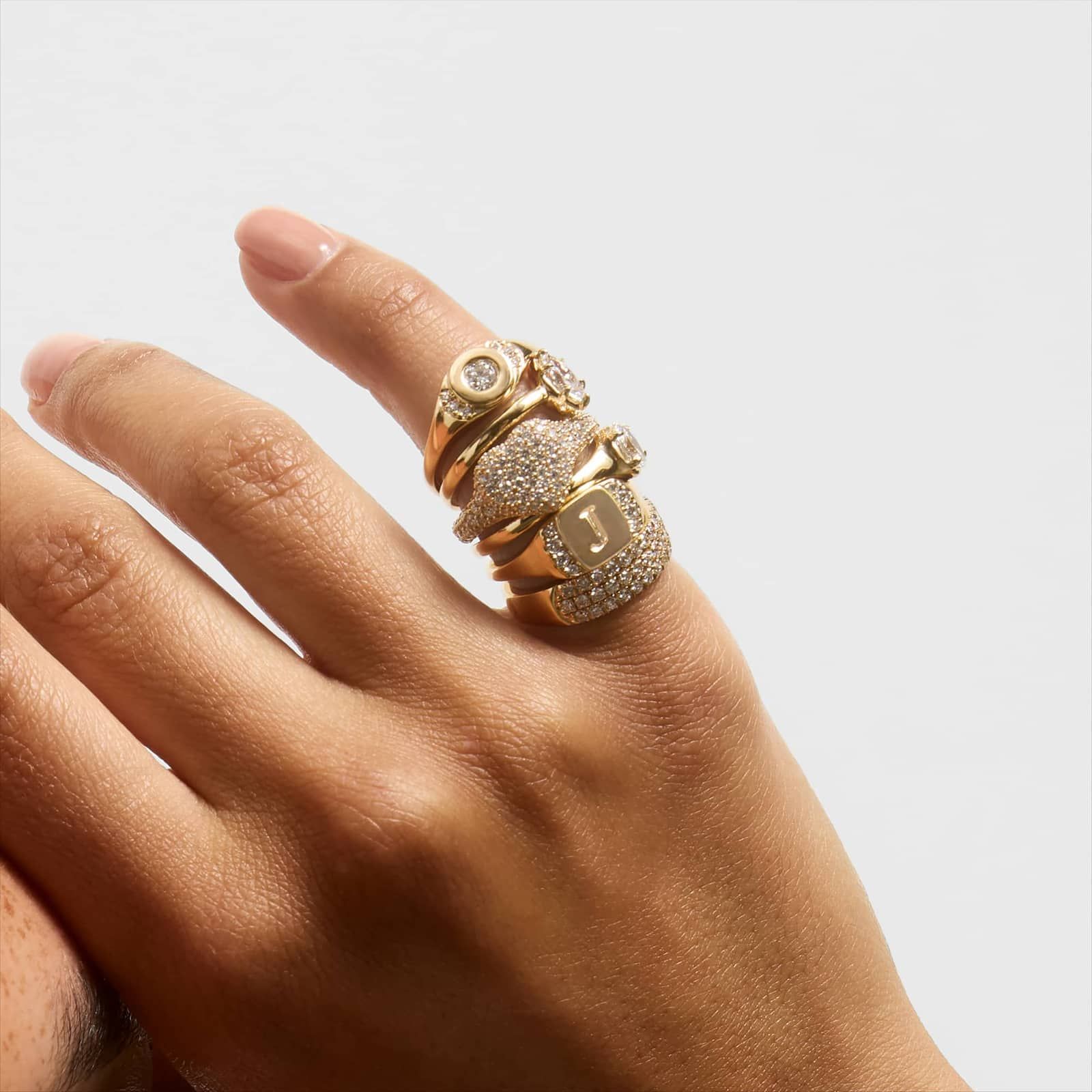 Signet Ring With 0.20 CTW Round Lab-Grown Diamonds In 14K Yellow Gold