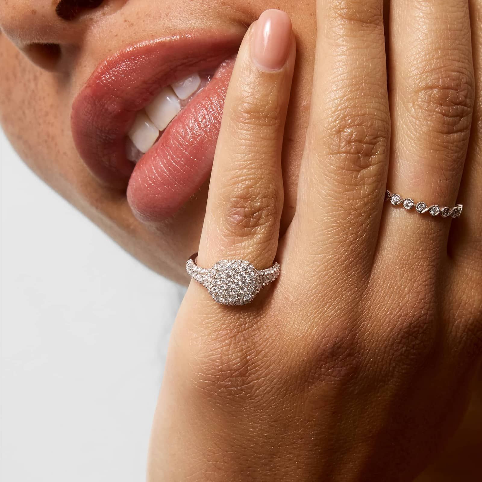 Scattered Pavé Signet Ring With 0.90 CTW Round Lab-Grown Diamonds In 14K White Gold