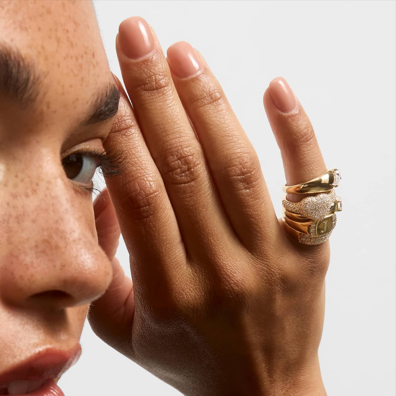 Pavé Heart Signet Ring With 0.75 CTW Round Lab-Grown Diamonds In 14K Yellow Gold