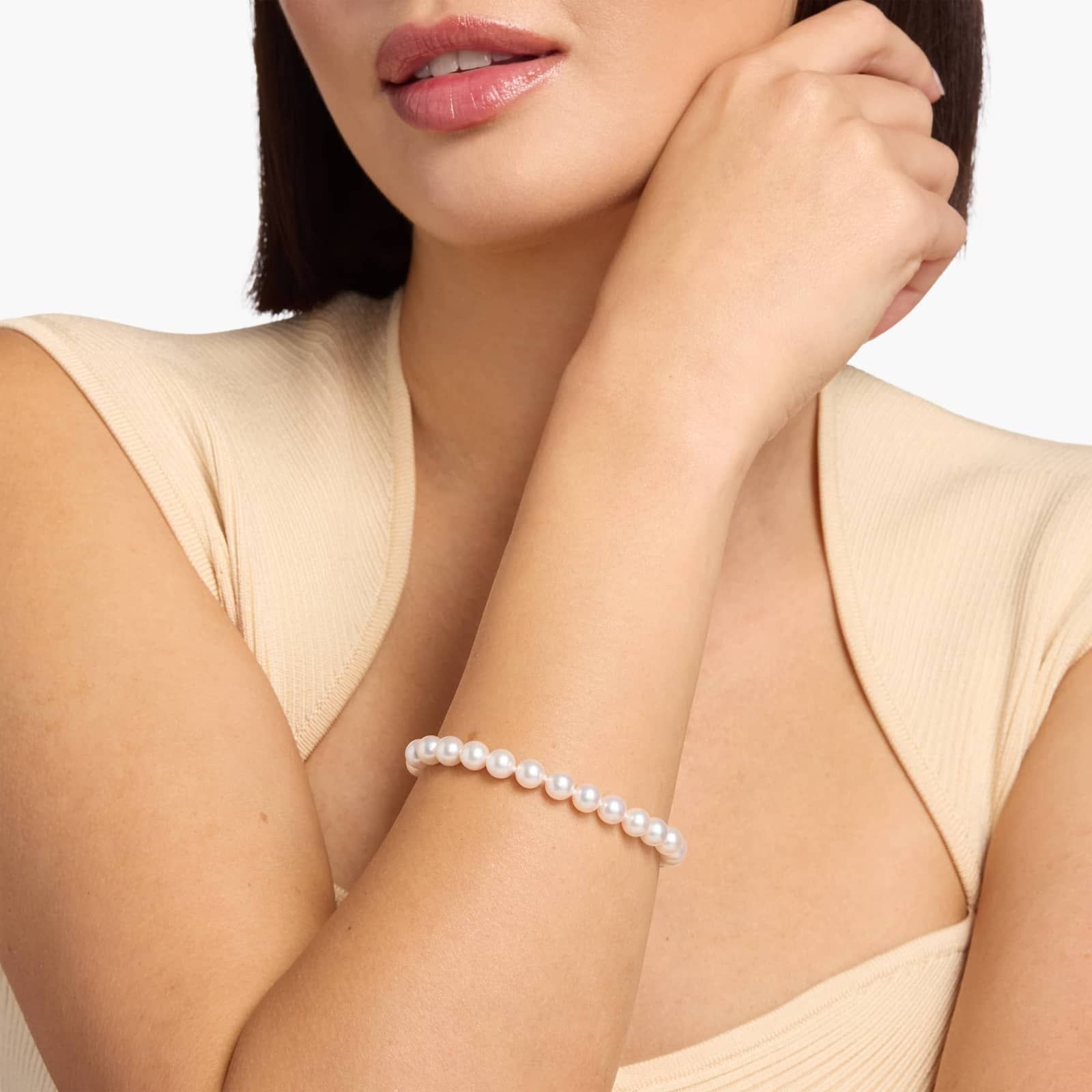 Premier Akoya Cultured Pearl and Diamond Bracelet in 18k White Gold (8.0-8.5mm)