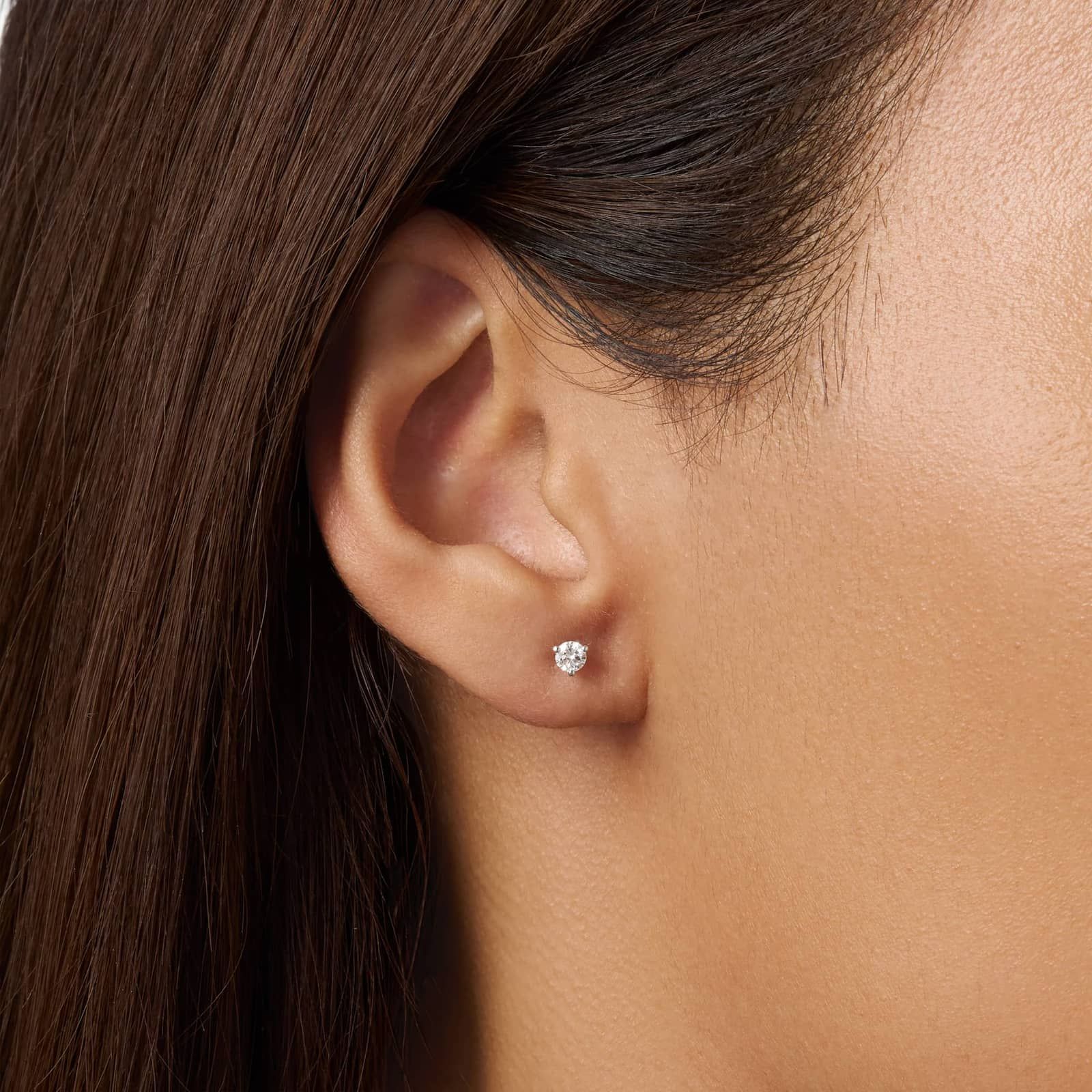 Martini Stud Earrings in 14K White Gold (1/4 ct. tw.)