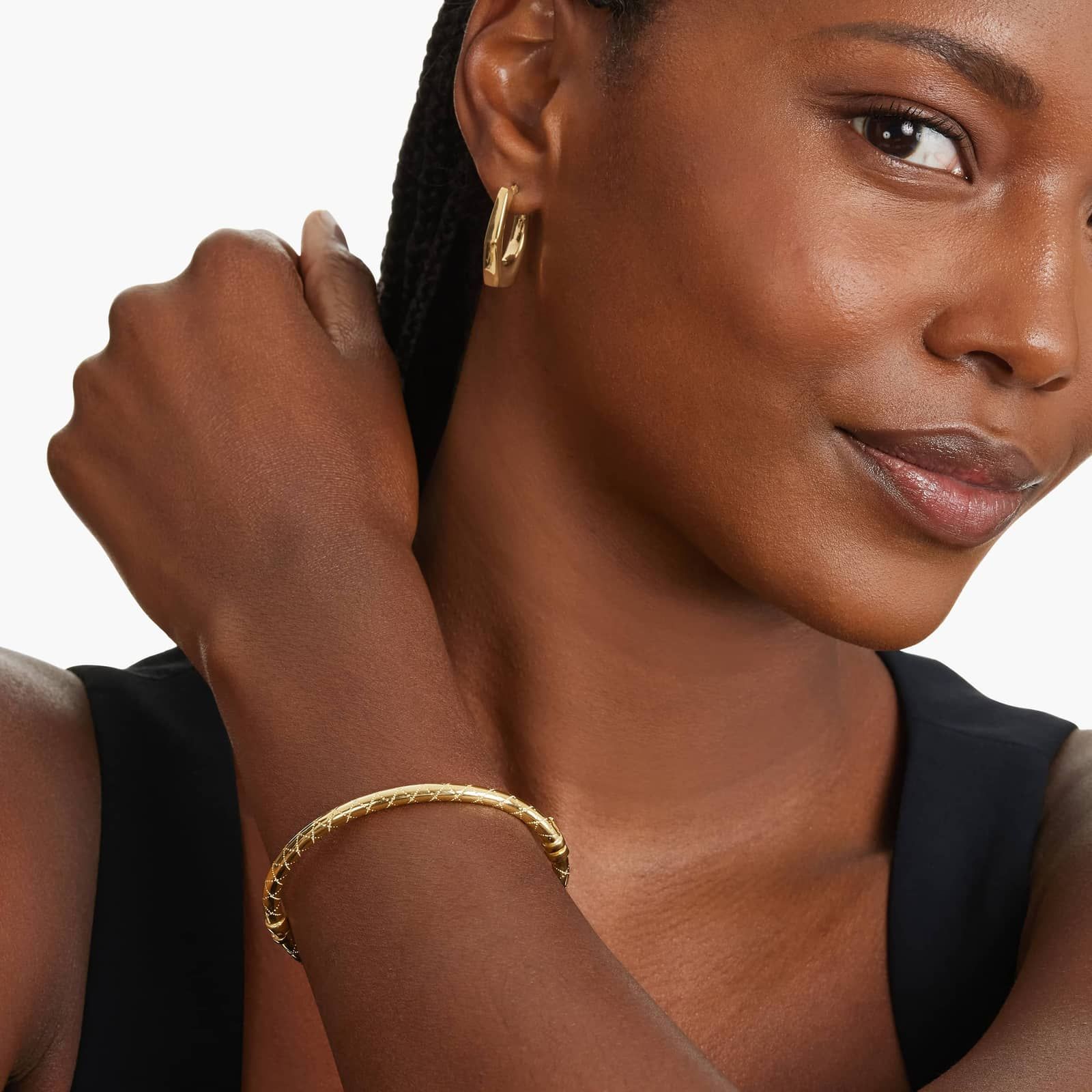 Golden Hour Geometric Hollow Hoop Earrings In 14K Yellow Gold