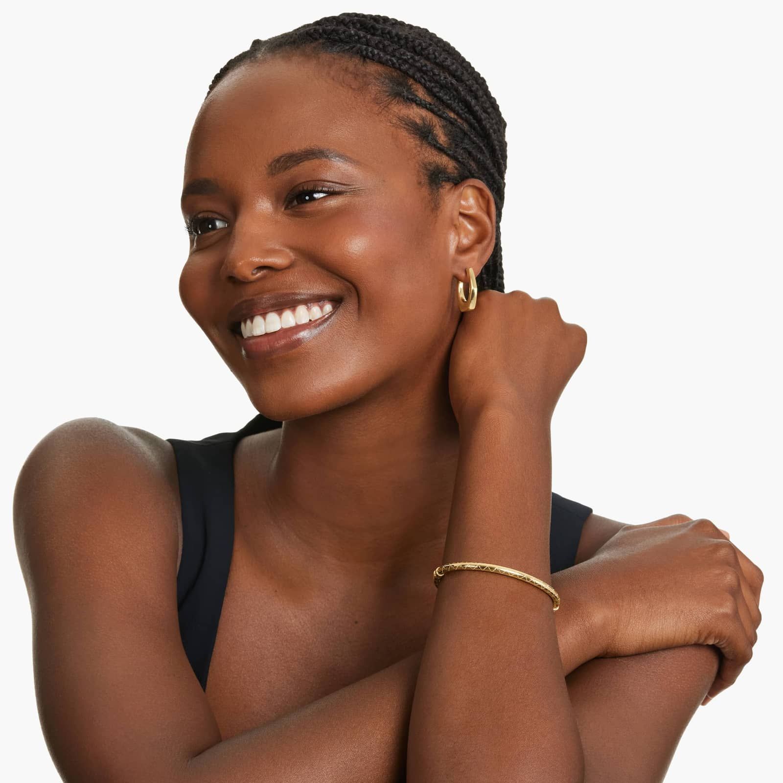 Golden Hour Geometric Hollow Hoop Earrings In 14K Yellow Gold