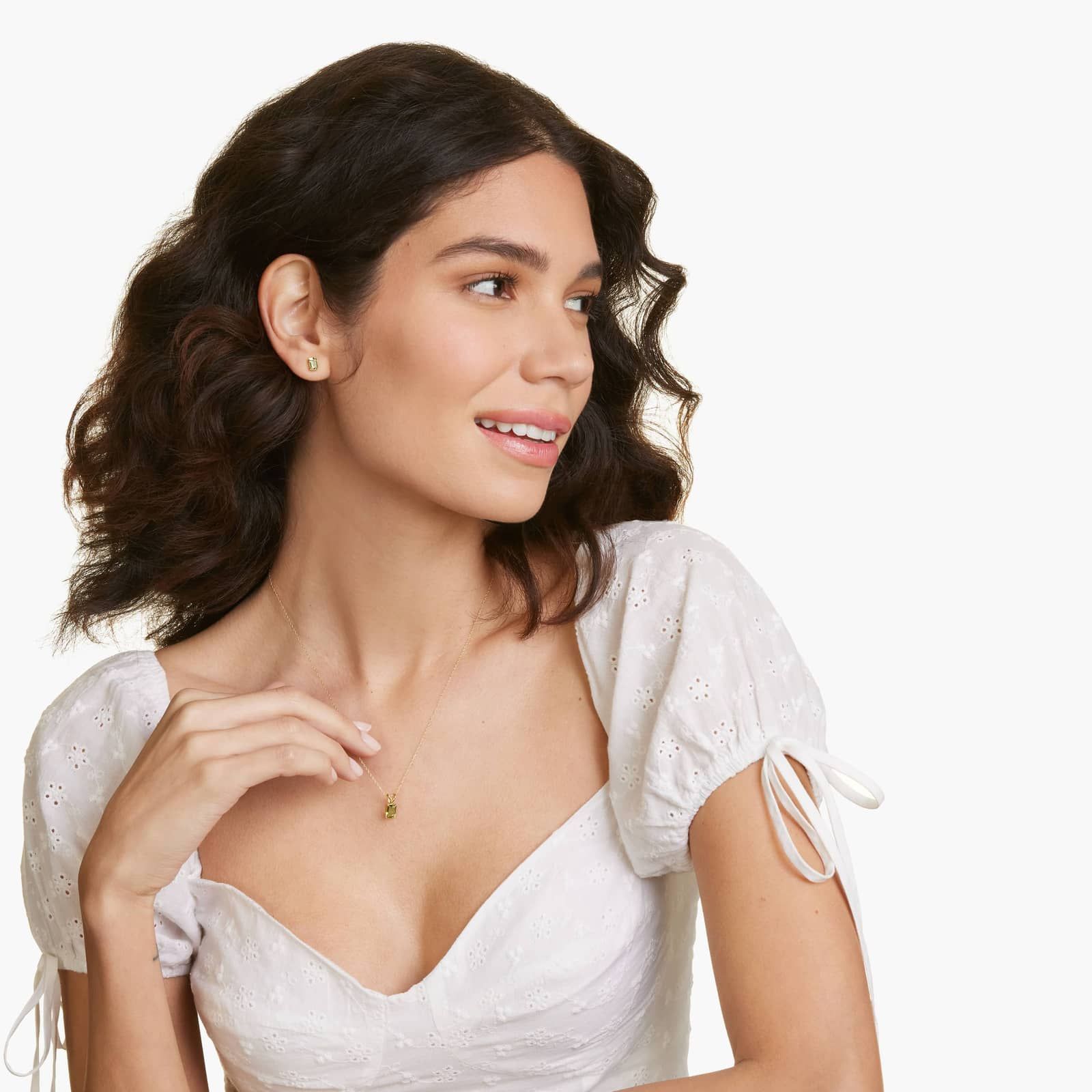 14K Yellow Gold Emerald Cut Peridot Birthstone Pendant Necklace