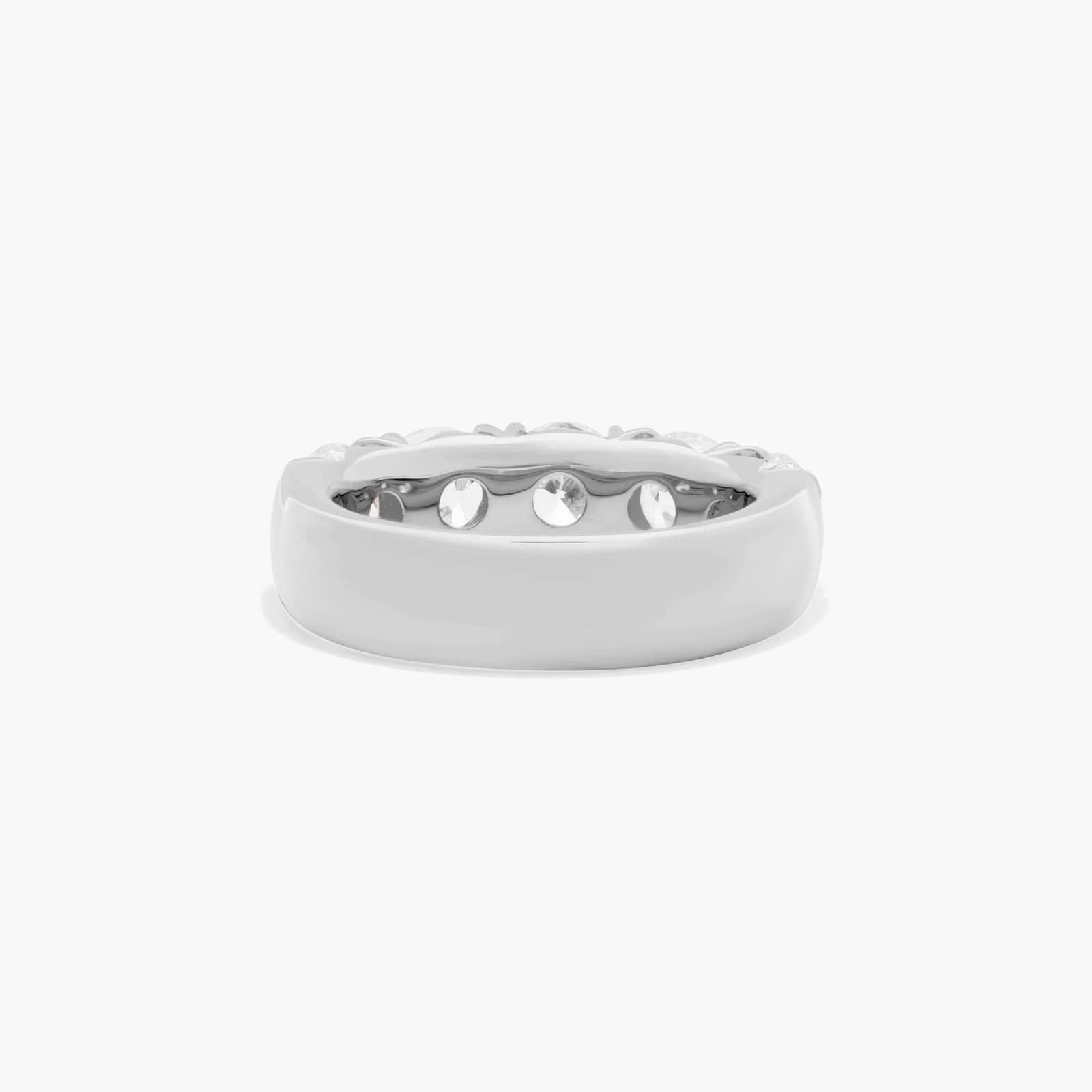 French Pavé Anniversary Ring With 3 CTW Diamonds In Platinum (6.00mm)