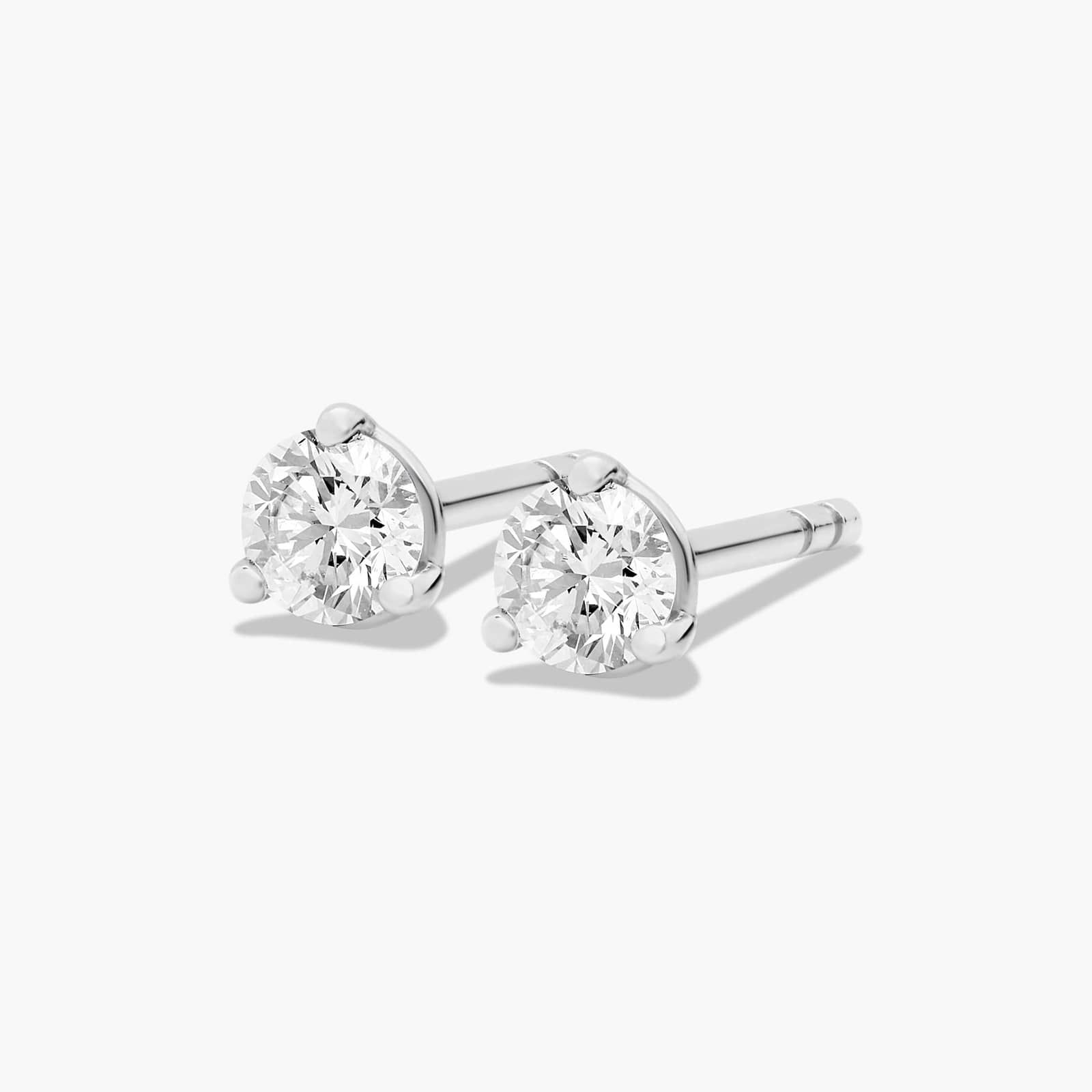Three Prong Martini 0.25 CTW Round Diamond Earrings In Platinum