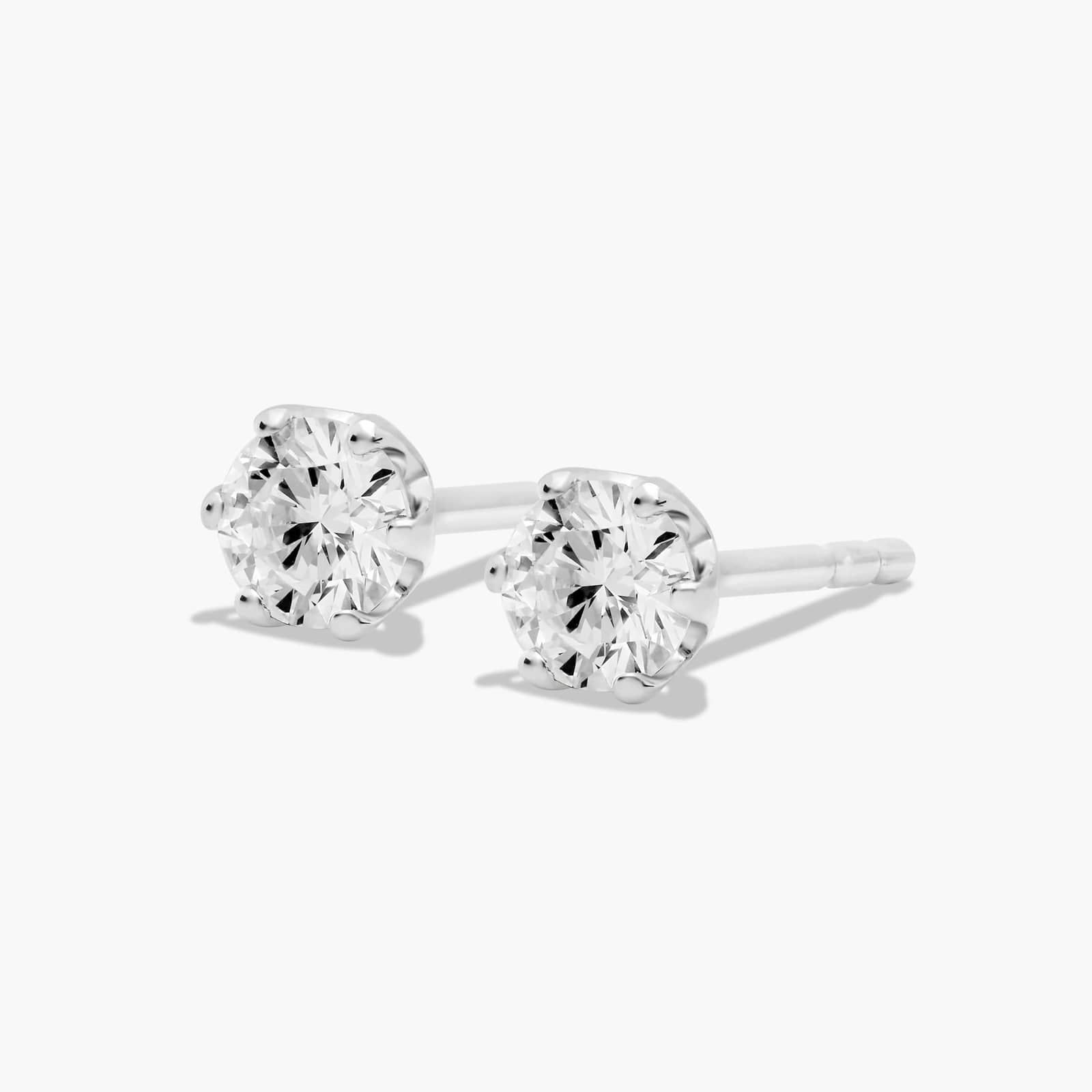 Scallop Basket 0.25 CTW Diamond Stud Earrings In Platinum