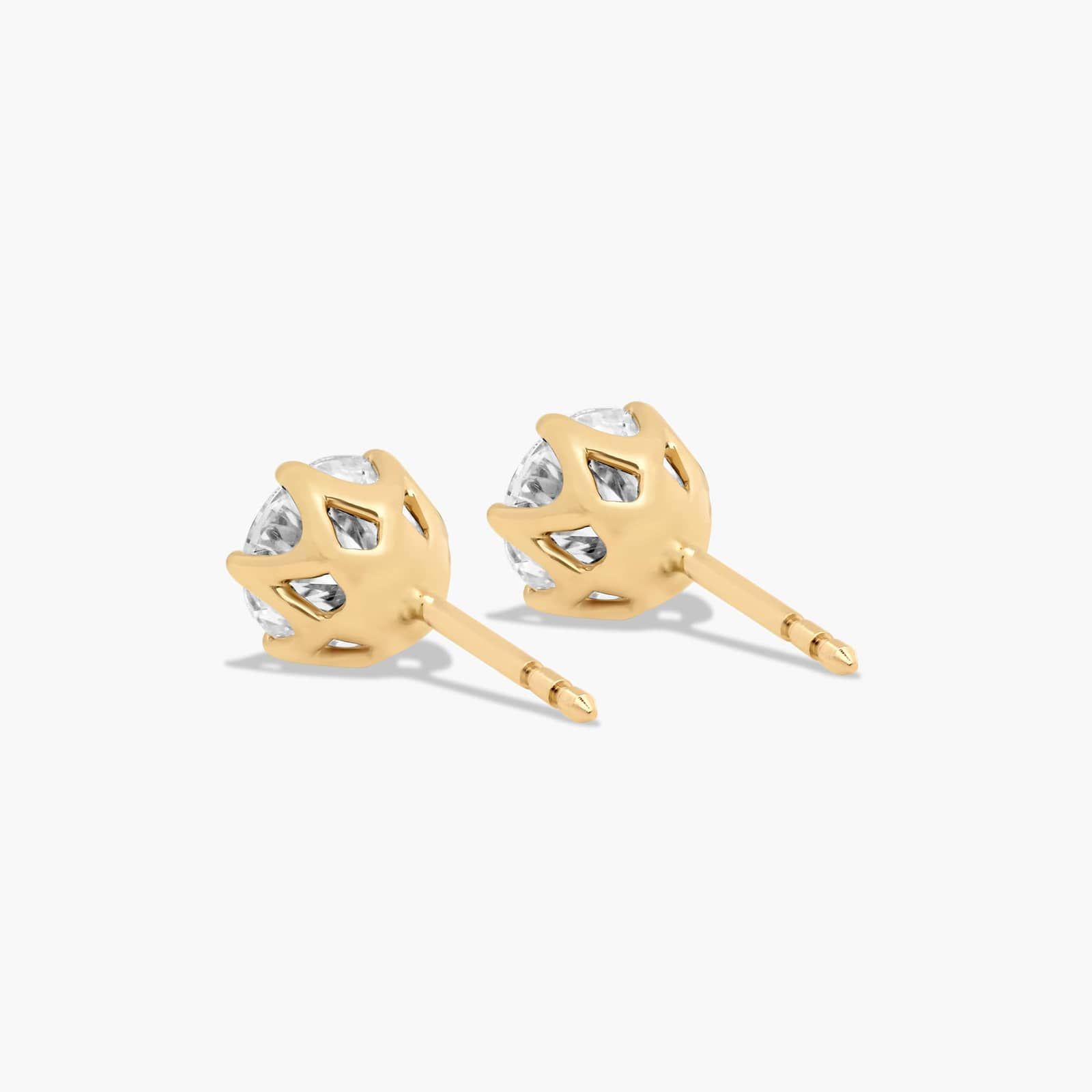 Scallop Basket 1.5 CTW Lab-Grown Diamond Stud Earrings In 14K Yellow Gold