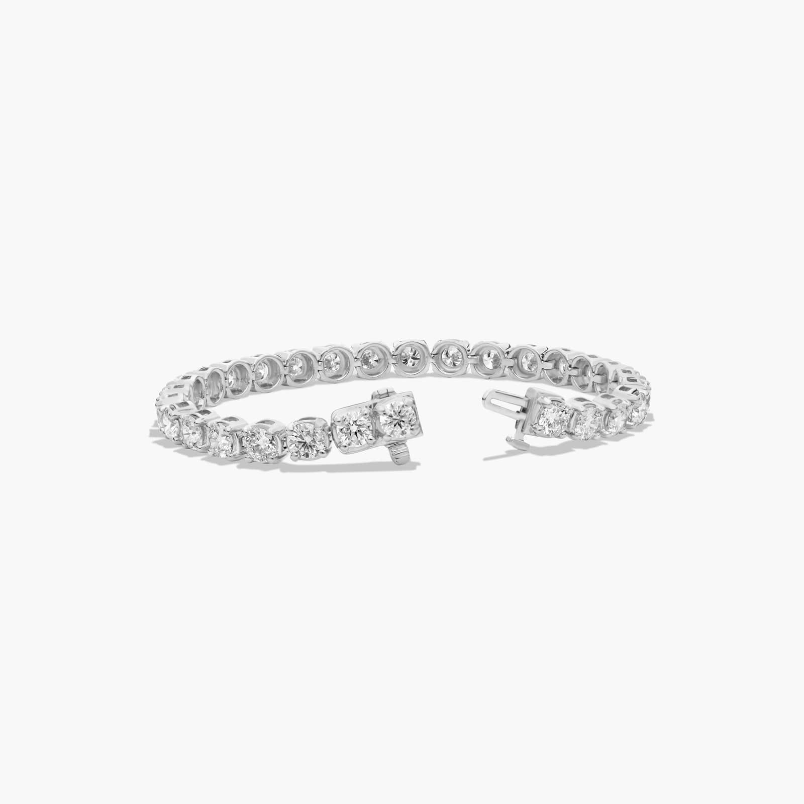 Tennis Bracelet With 8 CTW Diamonds In 14K White Gold (6")