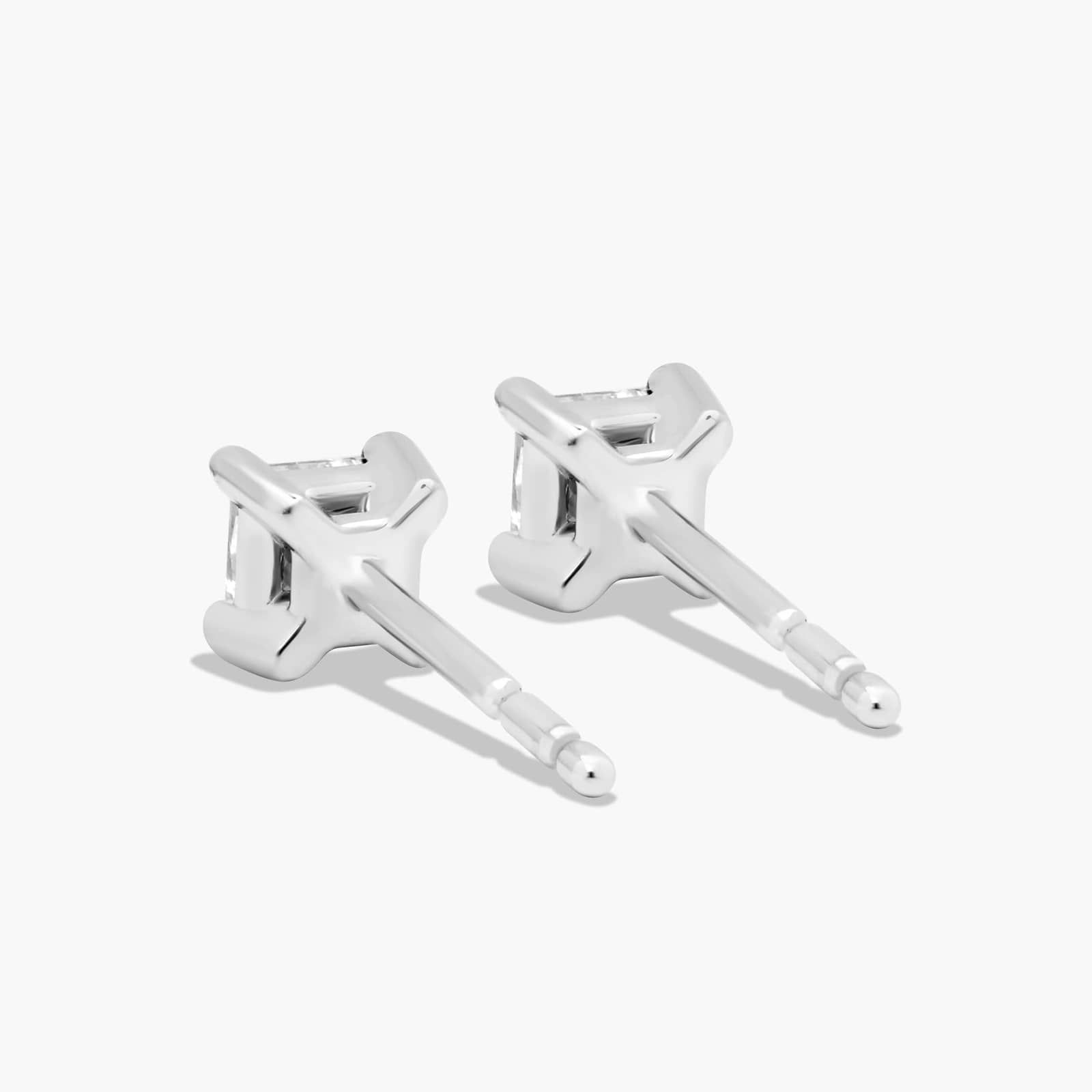 Princess Cut 0.25 CTW Diamond Stud Earrings In 14K White Gold
