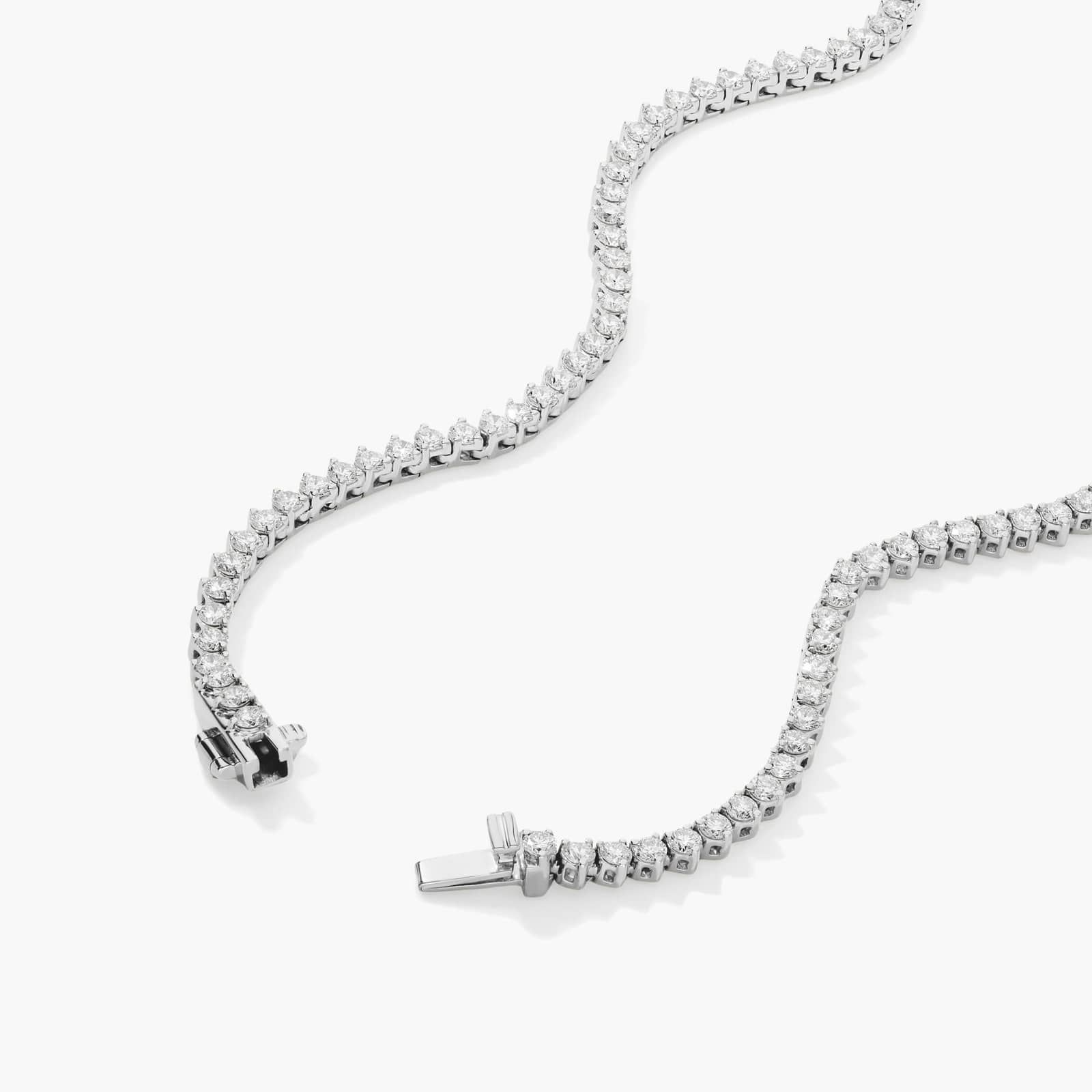 14K White Gold Riviera Three Prong Graduating Diamond Tennis Necklace (10.00 CTW - H-I / SI1-SI2)