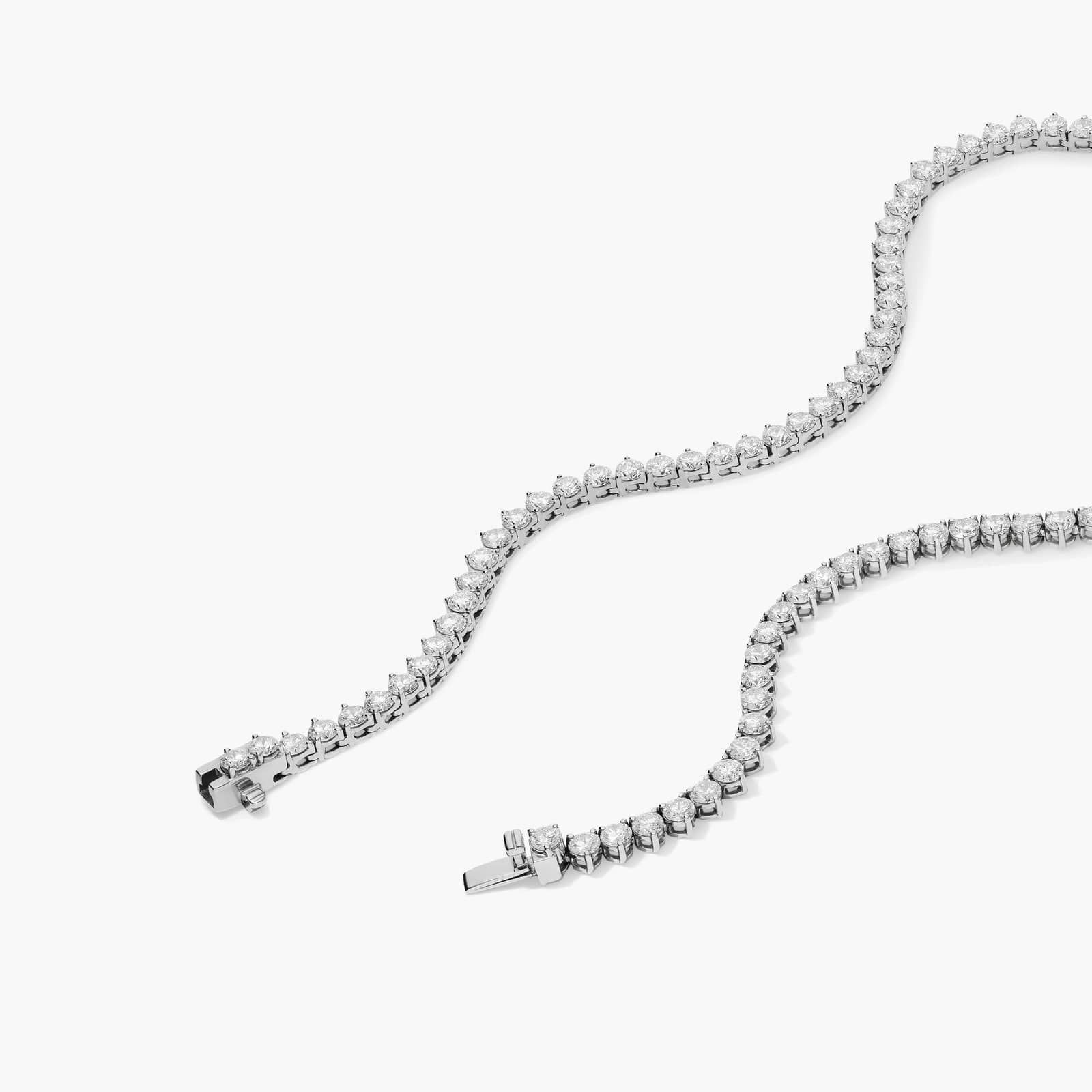 14K White Gold Riviera Three Prong Graduating Diamond Tennis Necklace (20.00 CTW - H-I / SI1-SI2)