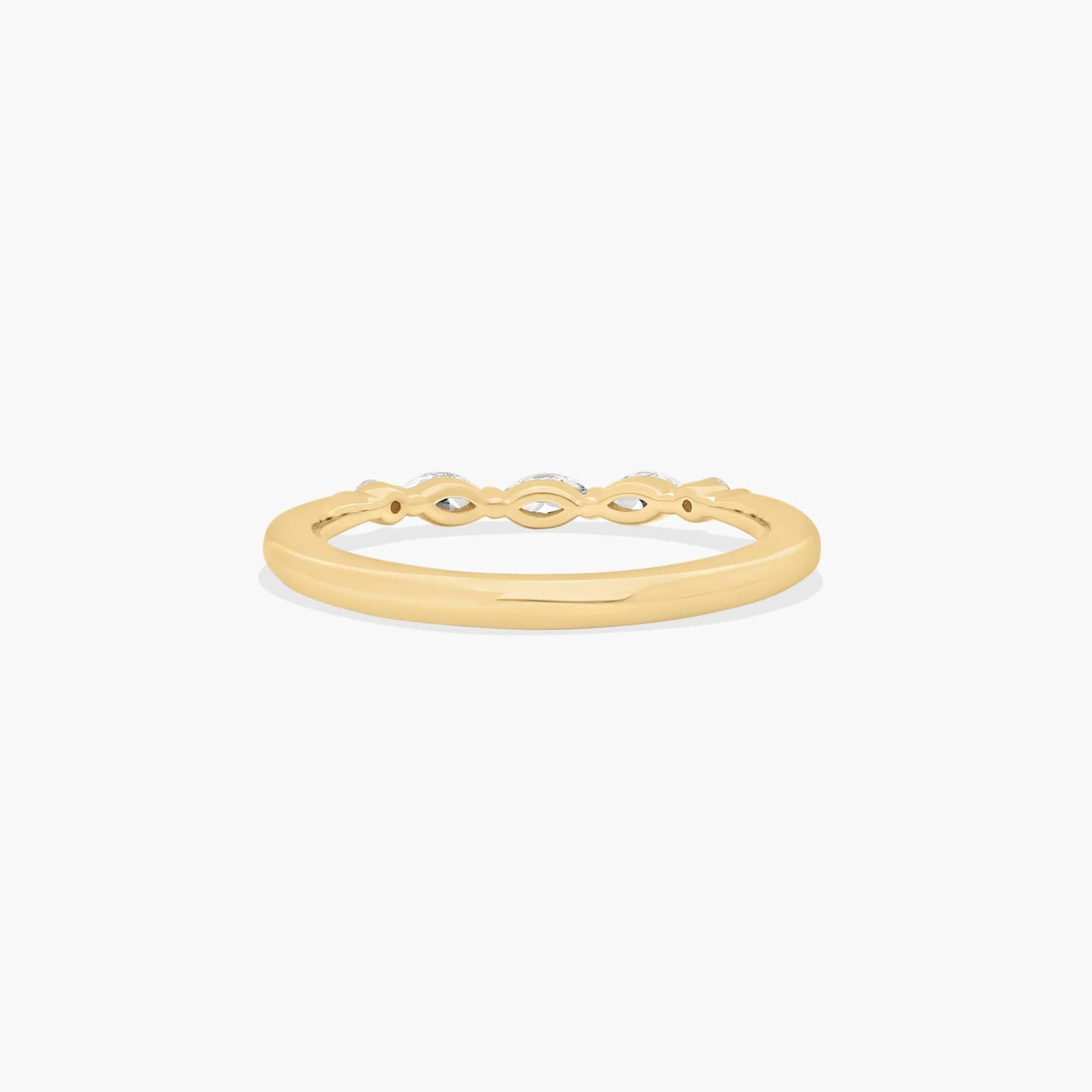 Trailing Diamond Wedding Ring In 14K Yellow Gold (2.00mm)