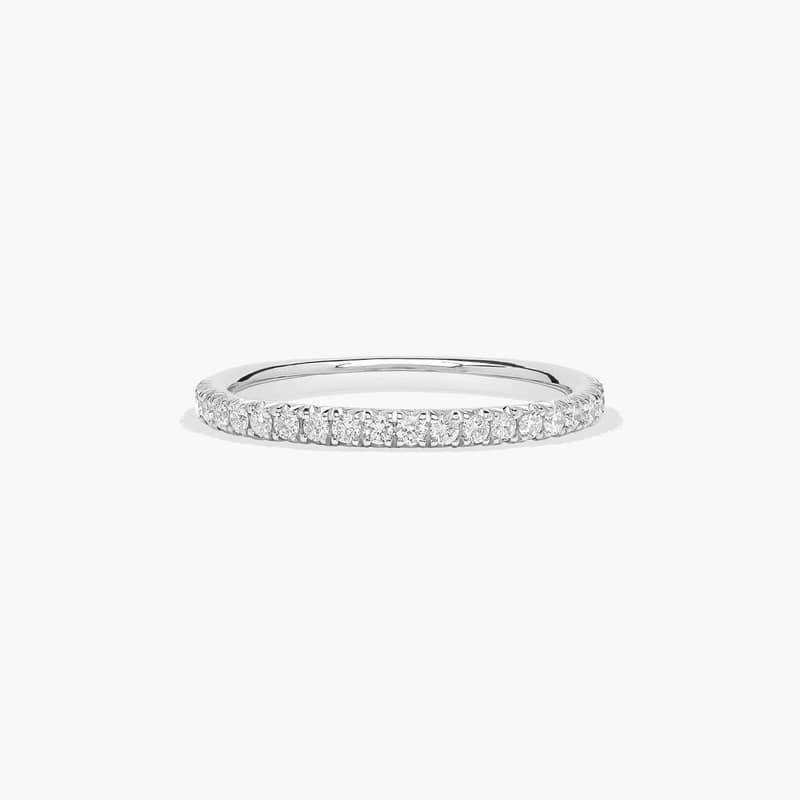 Outline Pavé Diamond Wedding Ring In 14K White Gold (1.50mm)