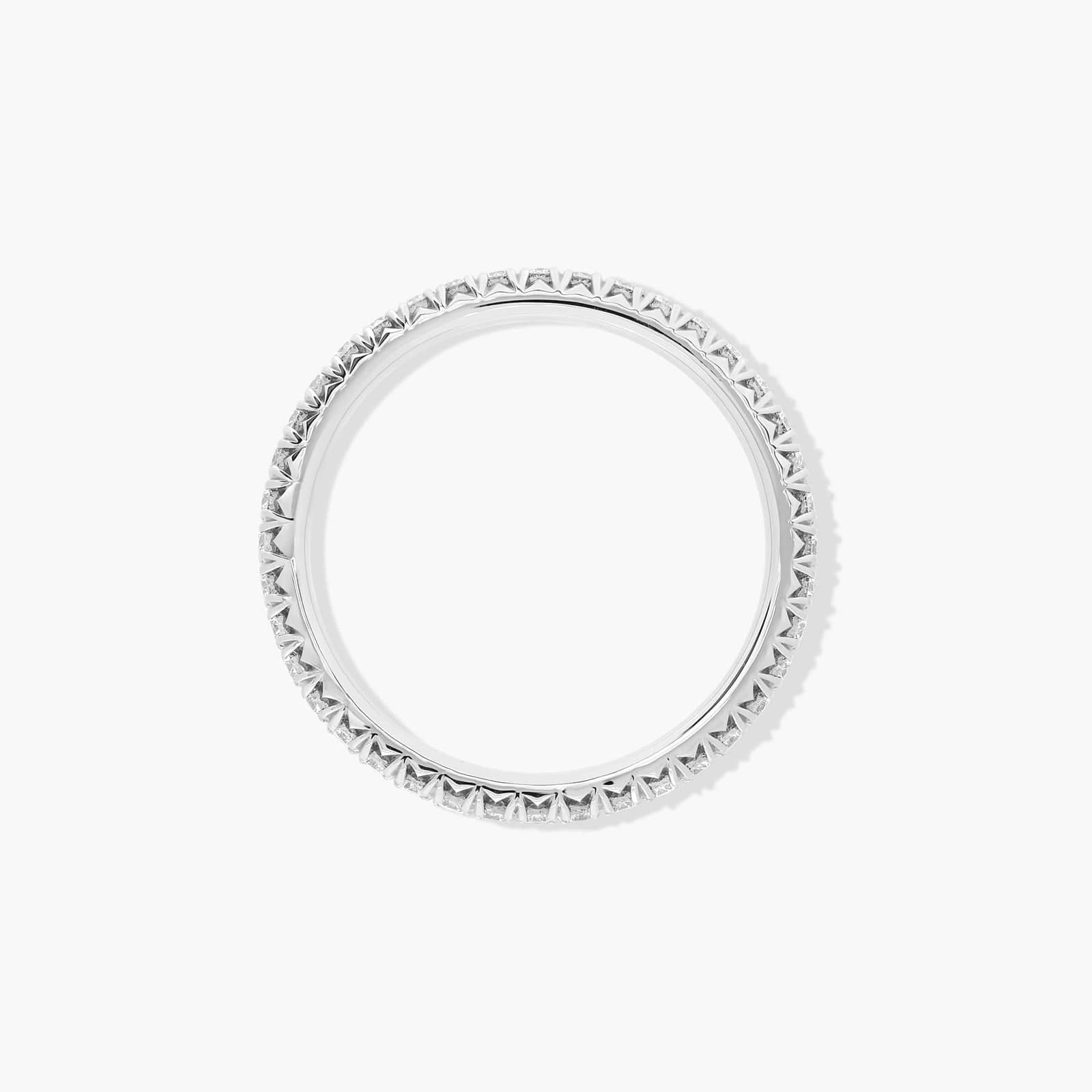 Cushion Outline Eternity Ring With Round Diamonds In 18K White Gold (2.00mm)