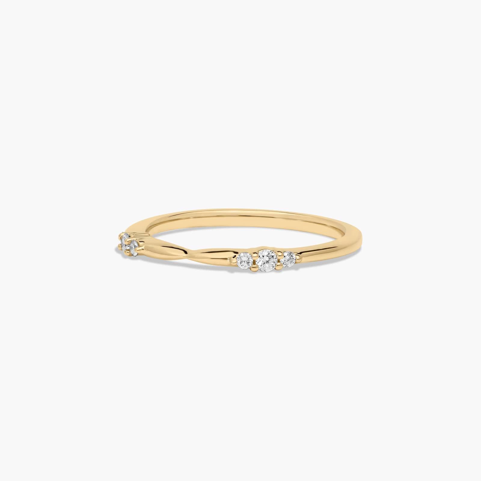 Accent Diamond Wedding Ring In 18K Yellow Gold (1.50mm)