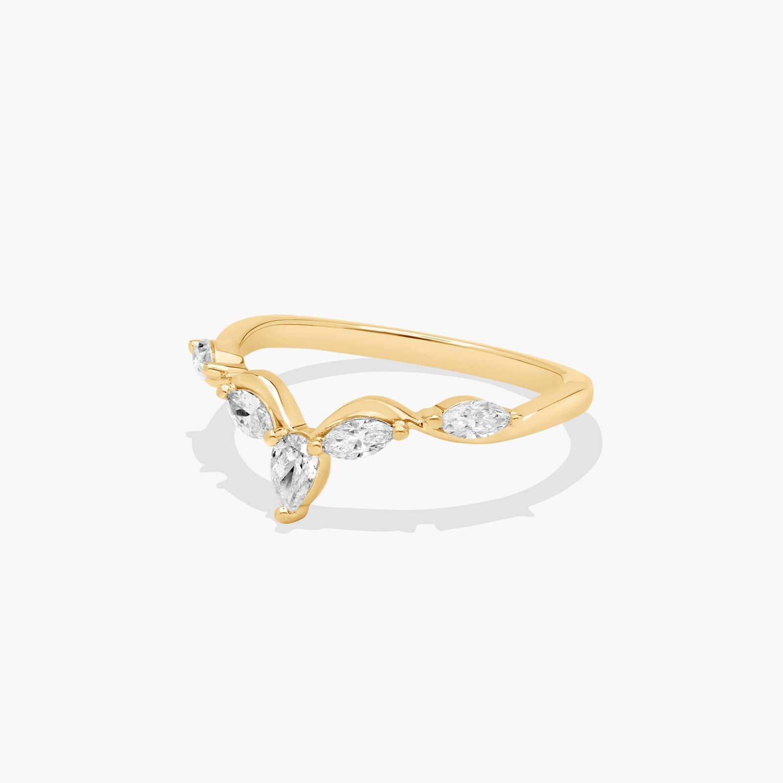 Floral Vine Diamond Wedding Ring In 14K Yellow Gold (1.50mm)