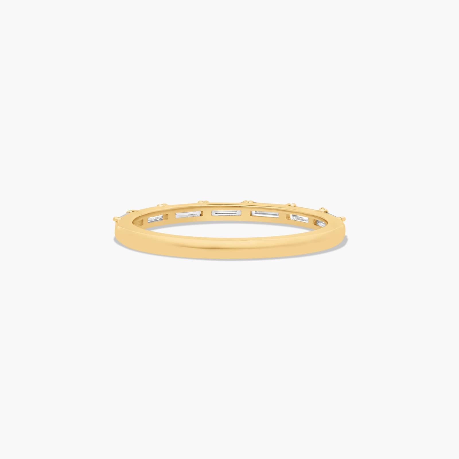 Floating Line Diamond Wedding Ring In 18K Yellow Gold (2.00mm)