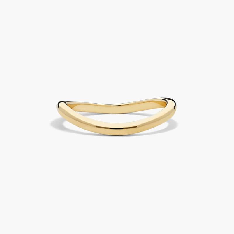 Sculptural Waves Curved Wedding Ring in 18K Yellow Gold (2mm)