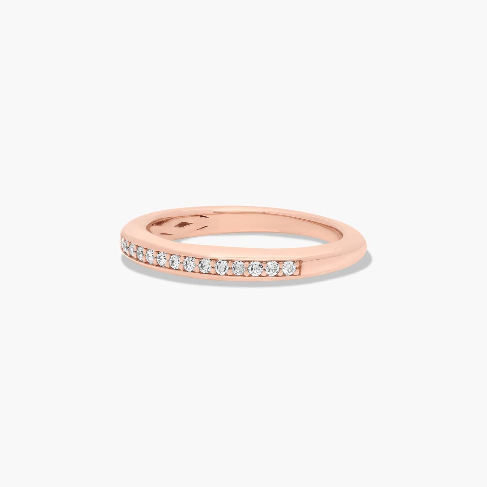 Graduated Pavé Diamond Wedding Ring In 14K Rose Gold (1.50mm)