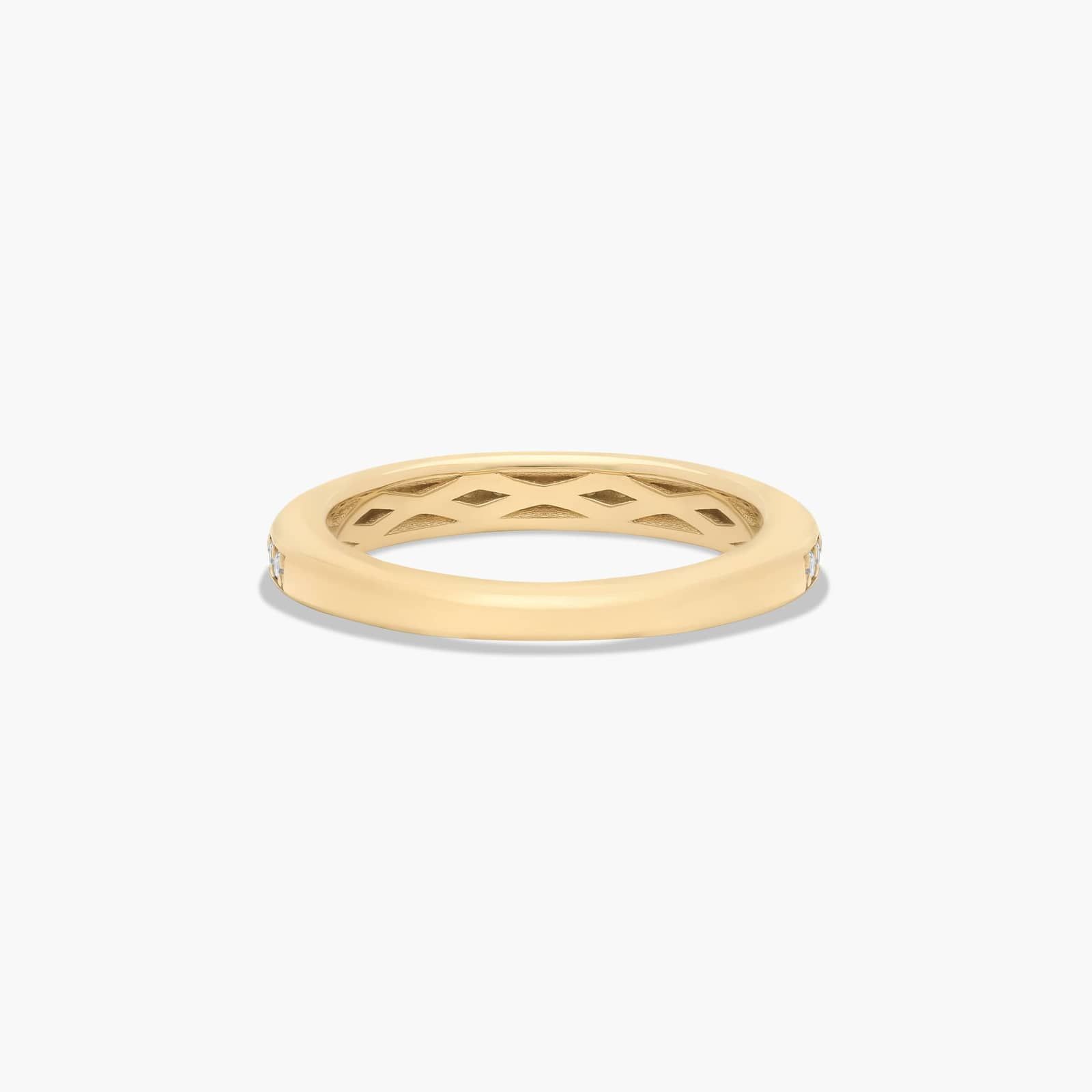 Graduated Pavé Diamond Wedding Ring In 14K Yellow Gold (1.50mm)