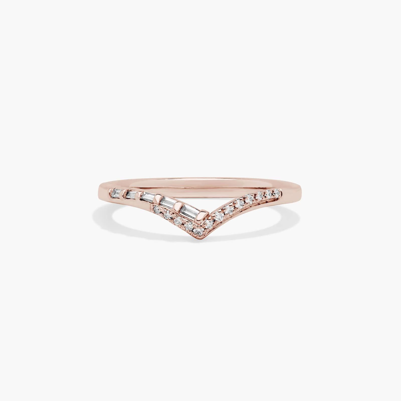 Round and Baguette Pavé V Contour Wedding Ring In 14K Rose Gold (2.00mm)