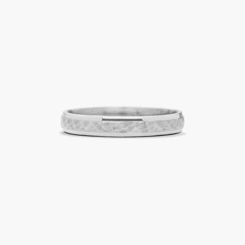 Comfort Fit Hammered Men's Wedding Band In 14K White Gold (4.00mm)