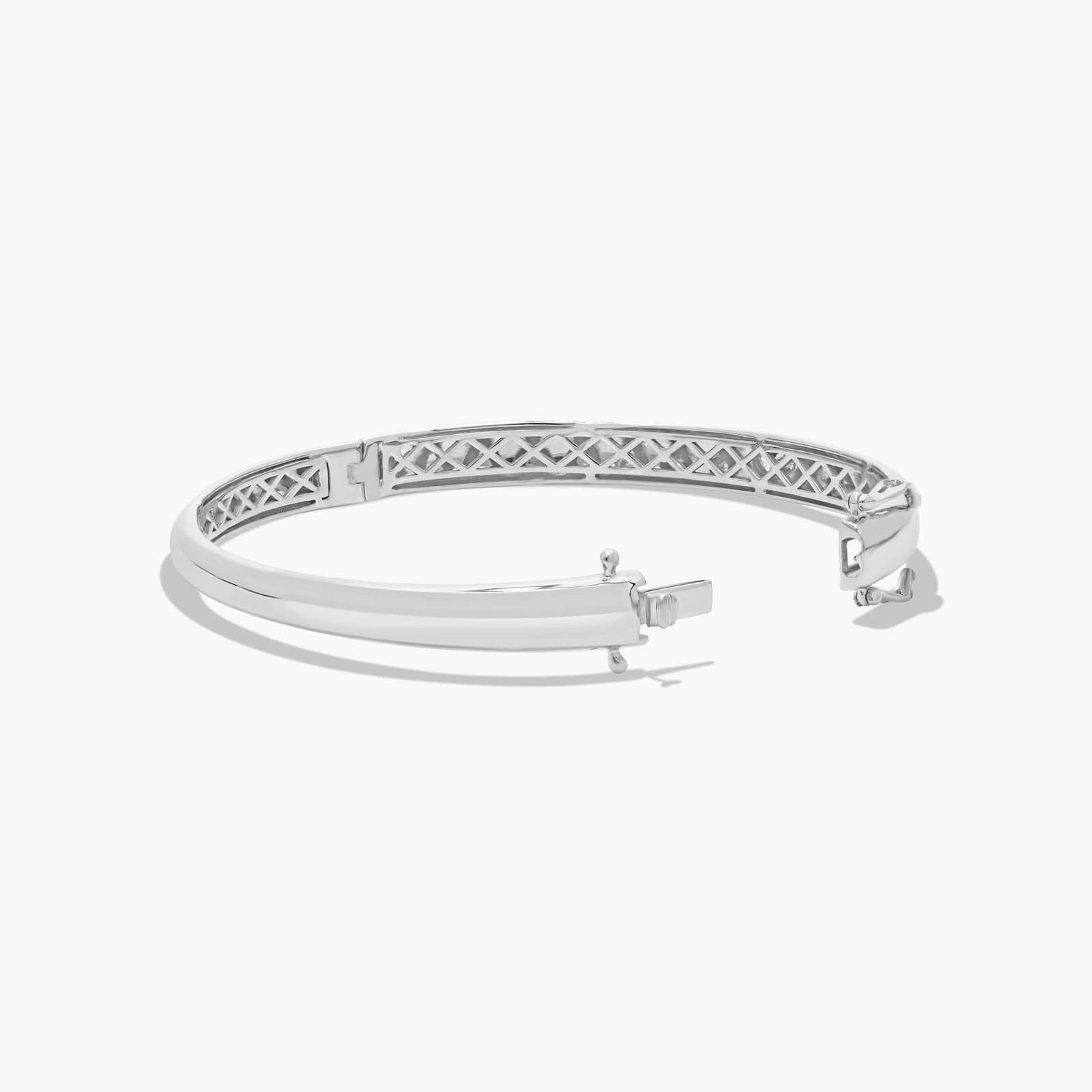 14K White Gold Fancy Bezels Lab Grown Oval Diamond Bangle Bracelet