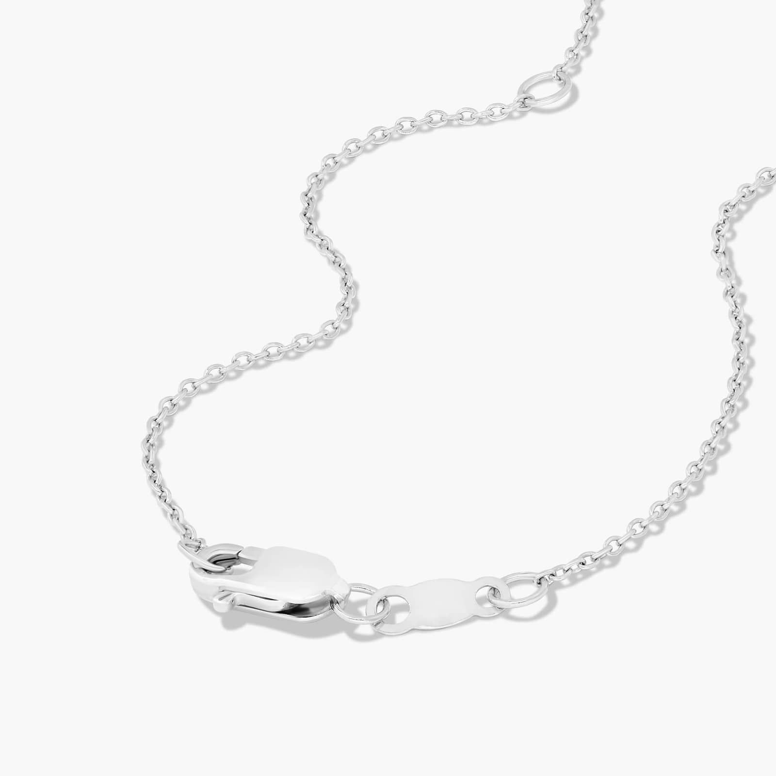 14K White Gold Dainty Diamonds Pavé Flower Necklace