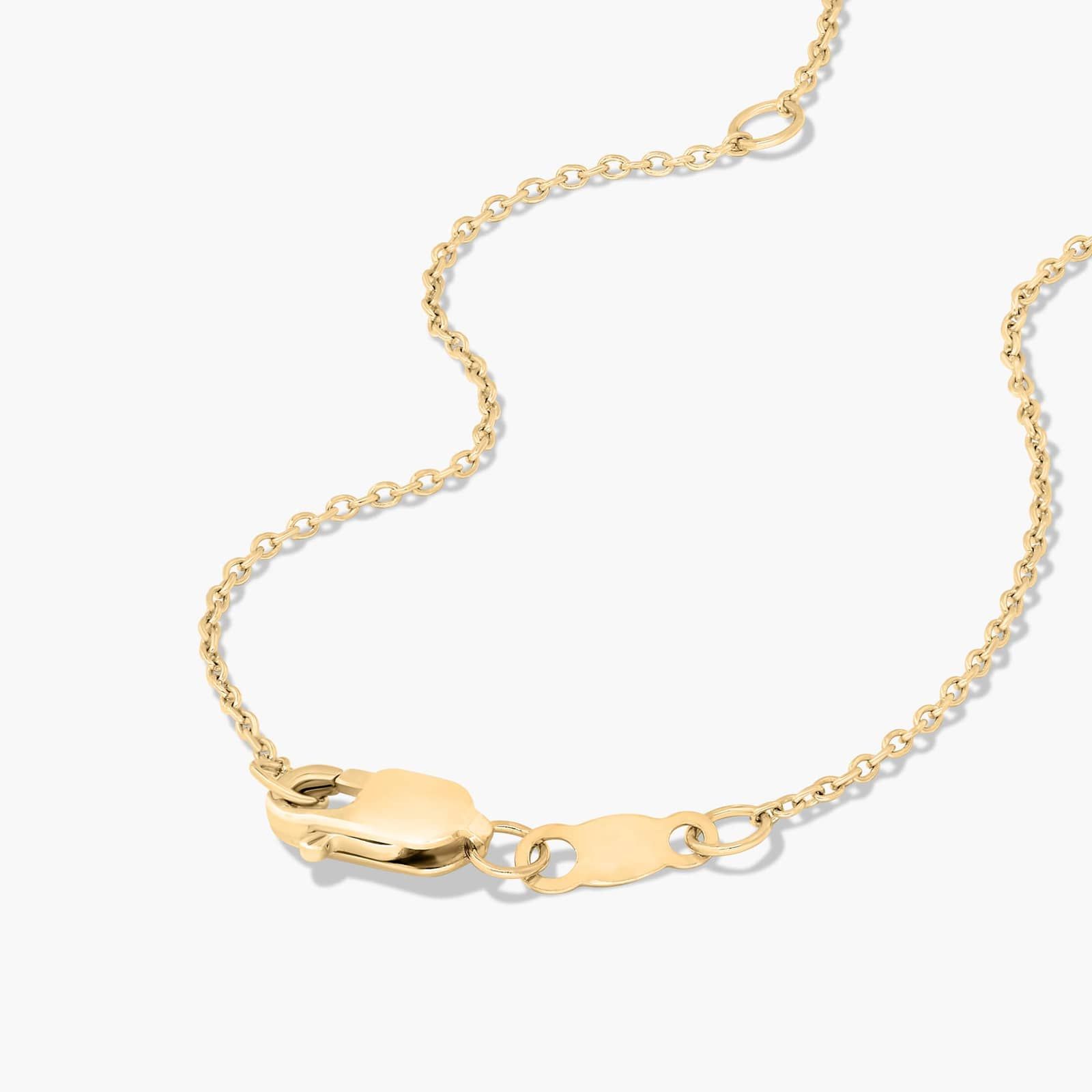 14K Yellow Gold Dainty Diamonds Pavé Flower Necklace
