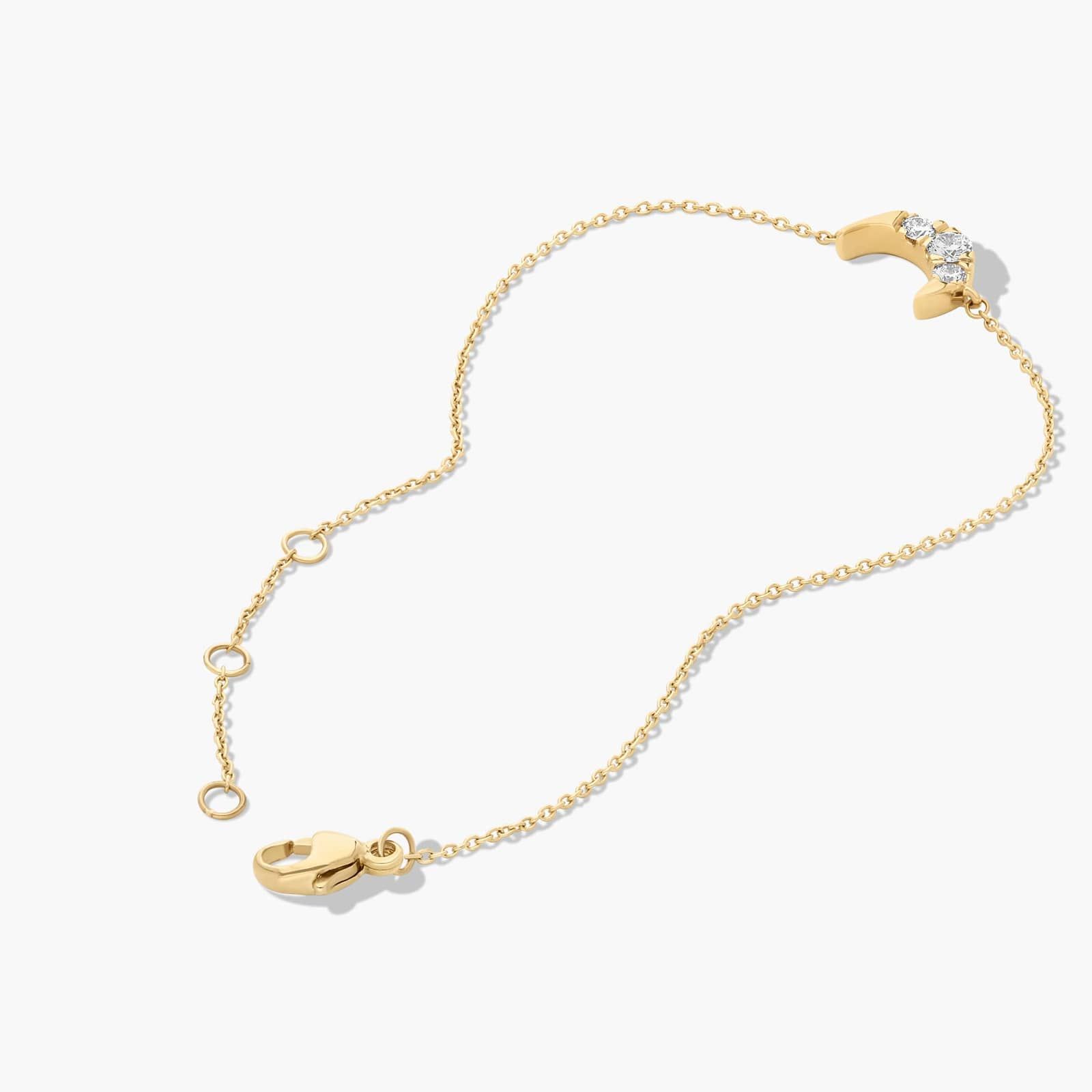 14K Yellow Gold Dainty Diamonds Pavé Crescent Moon Bracelet