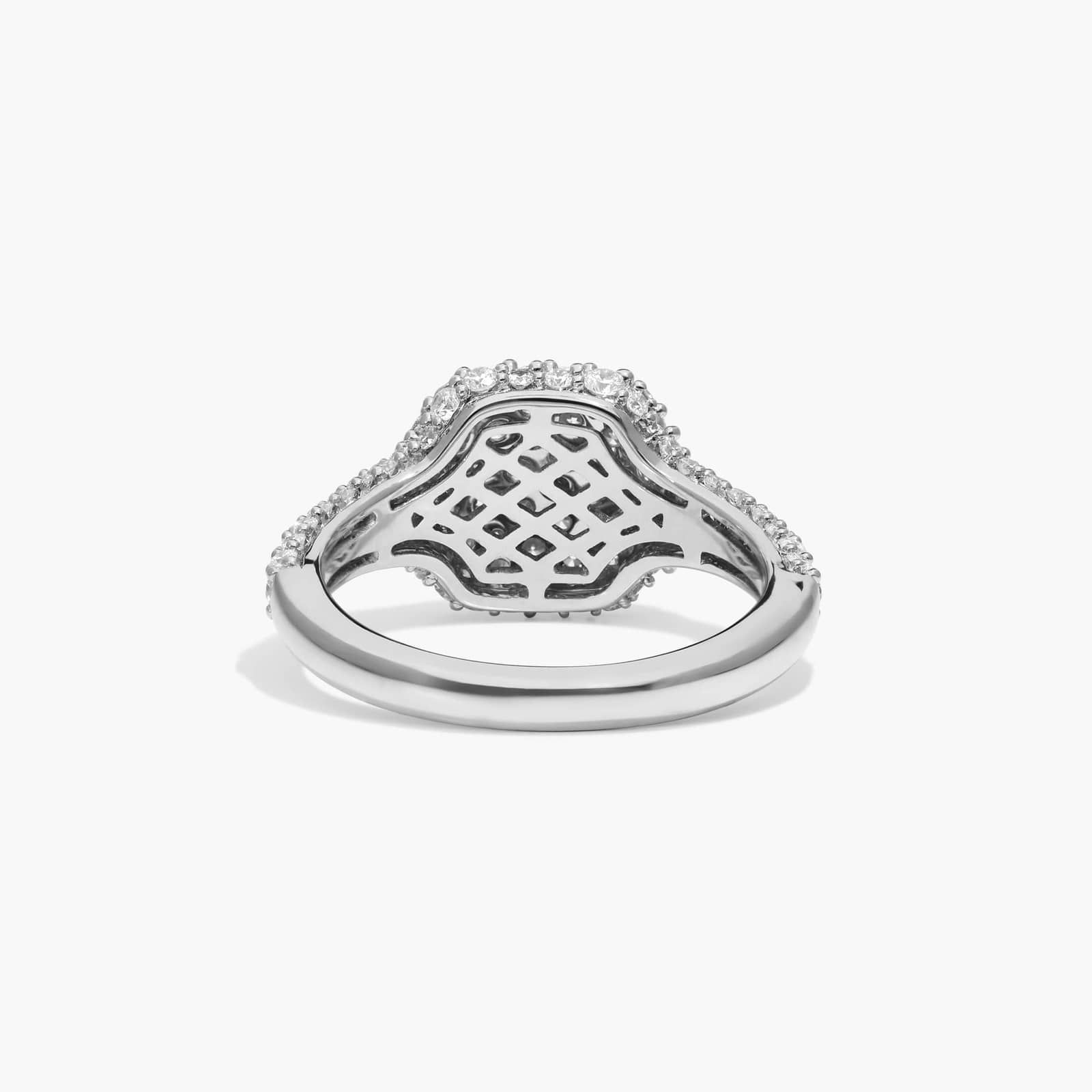 Scattered Pavé Signet Ring With 0.90 CTW Round Lab-Grown Diamonds In 14K White Gold