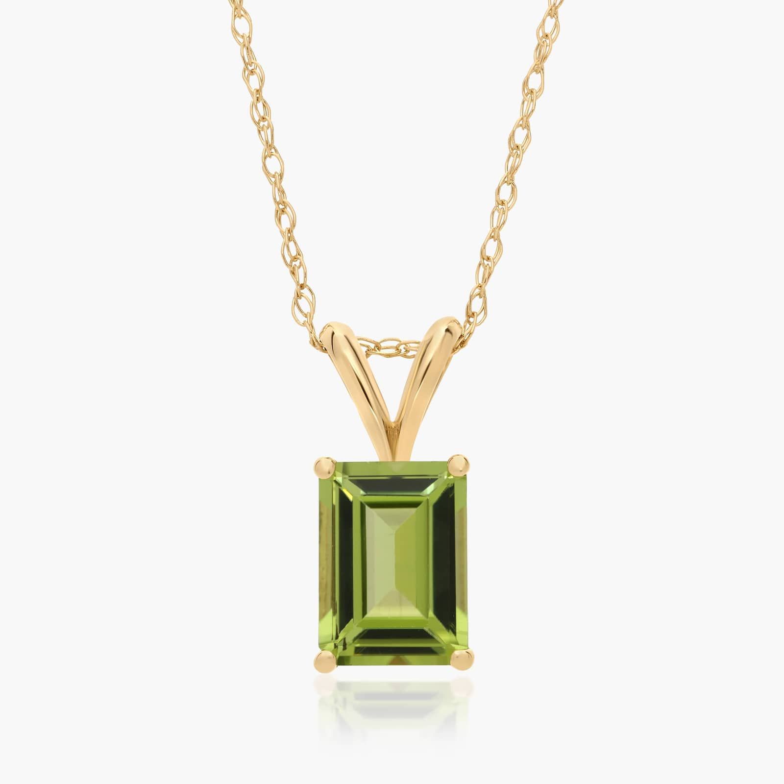 14K Yellow Gold Emerald Cut Peridot Birthstone Pendant Necklace