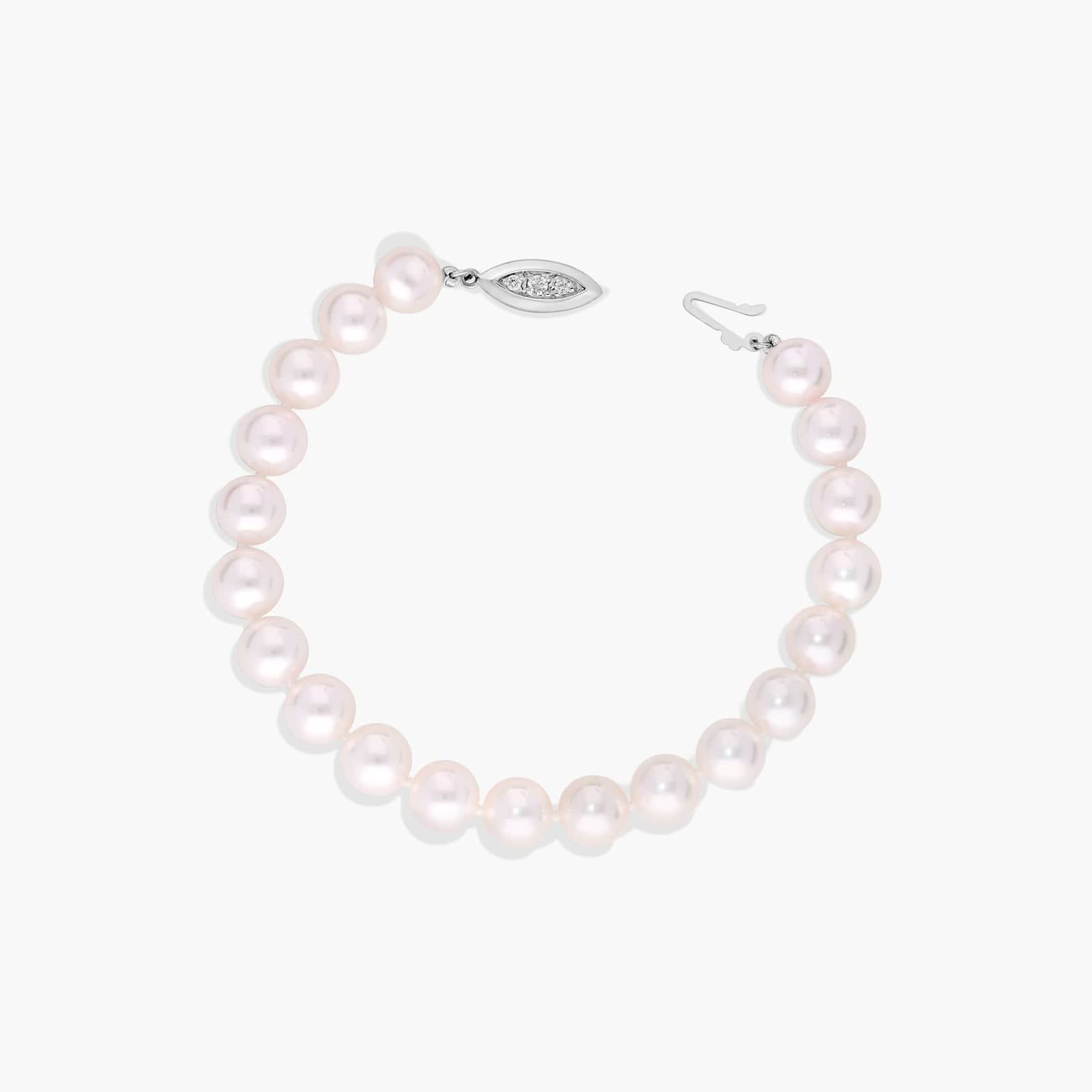 Premier Akoya Cultured Pearl and Diamond Bracelet in 18k White Gold (8.0-8.5mm)