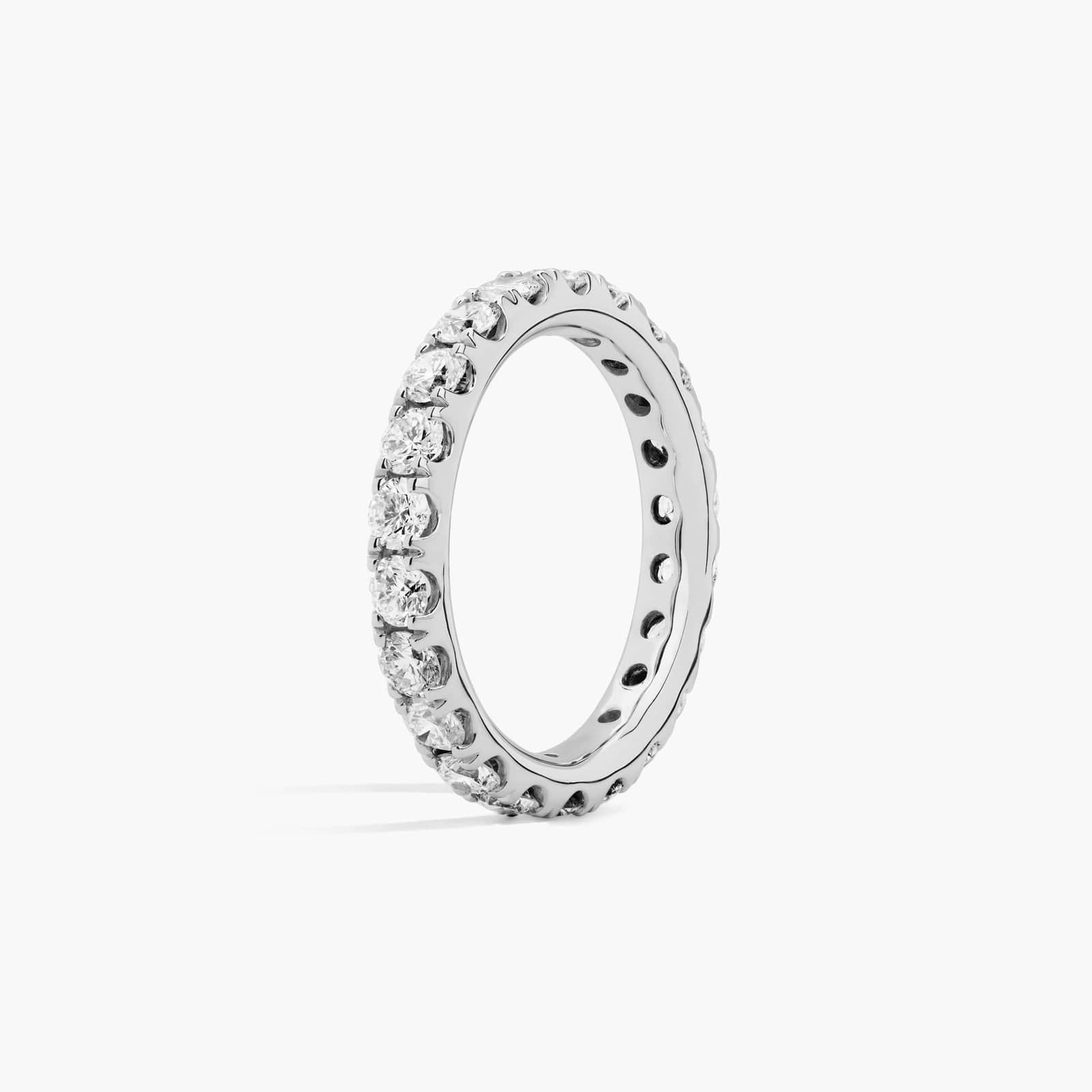 Riviera Pavé Diamond Eternity Ring in Platinum (2 ct. tw.)