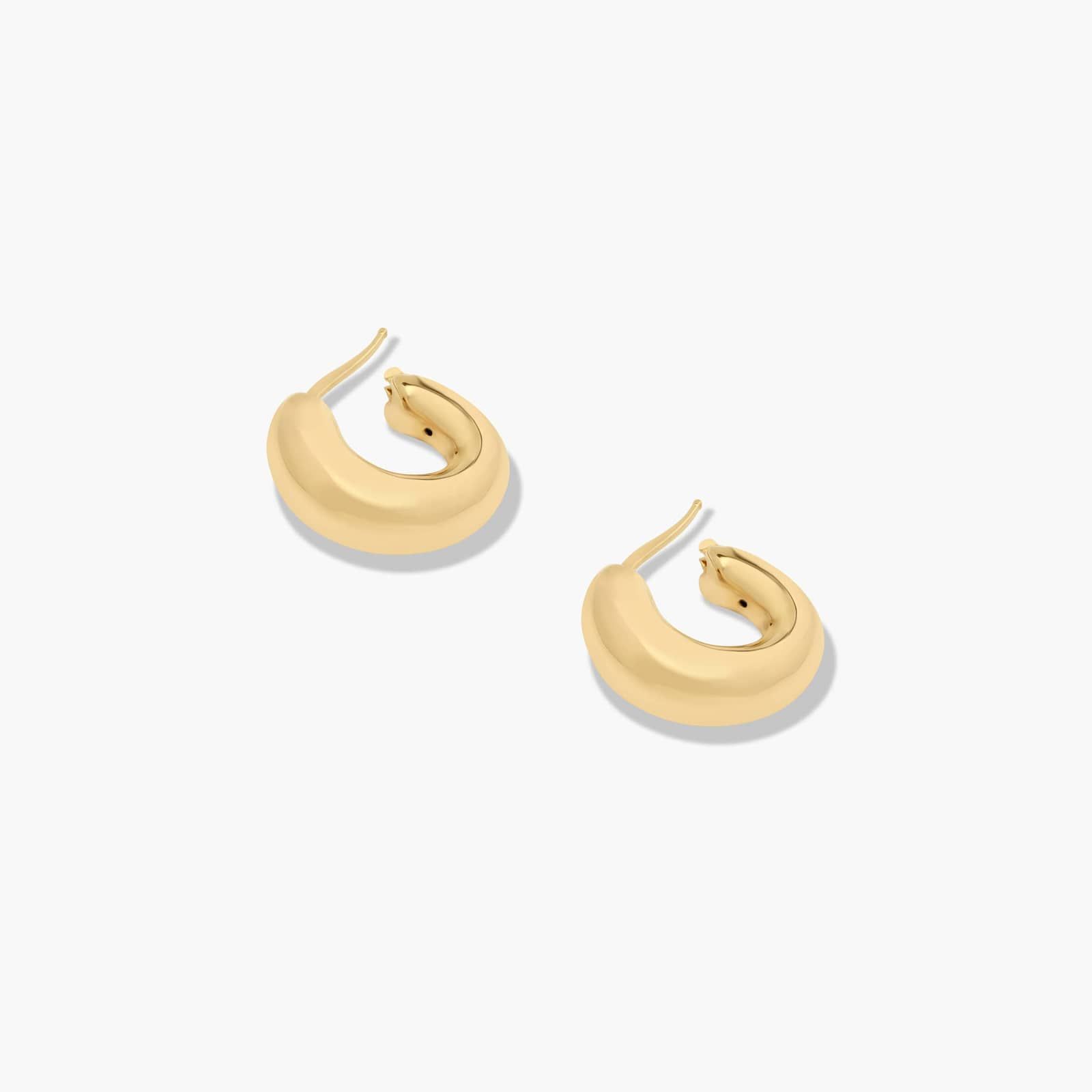 Golden Hour Polished Hoop Earrings In 14K Yellow Gold