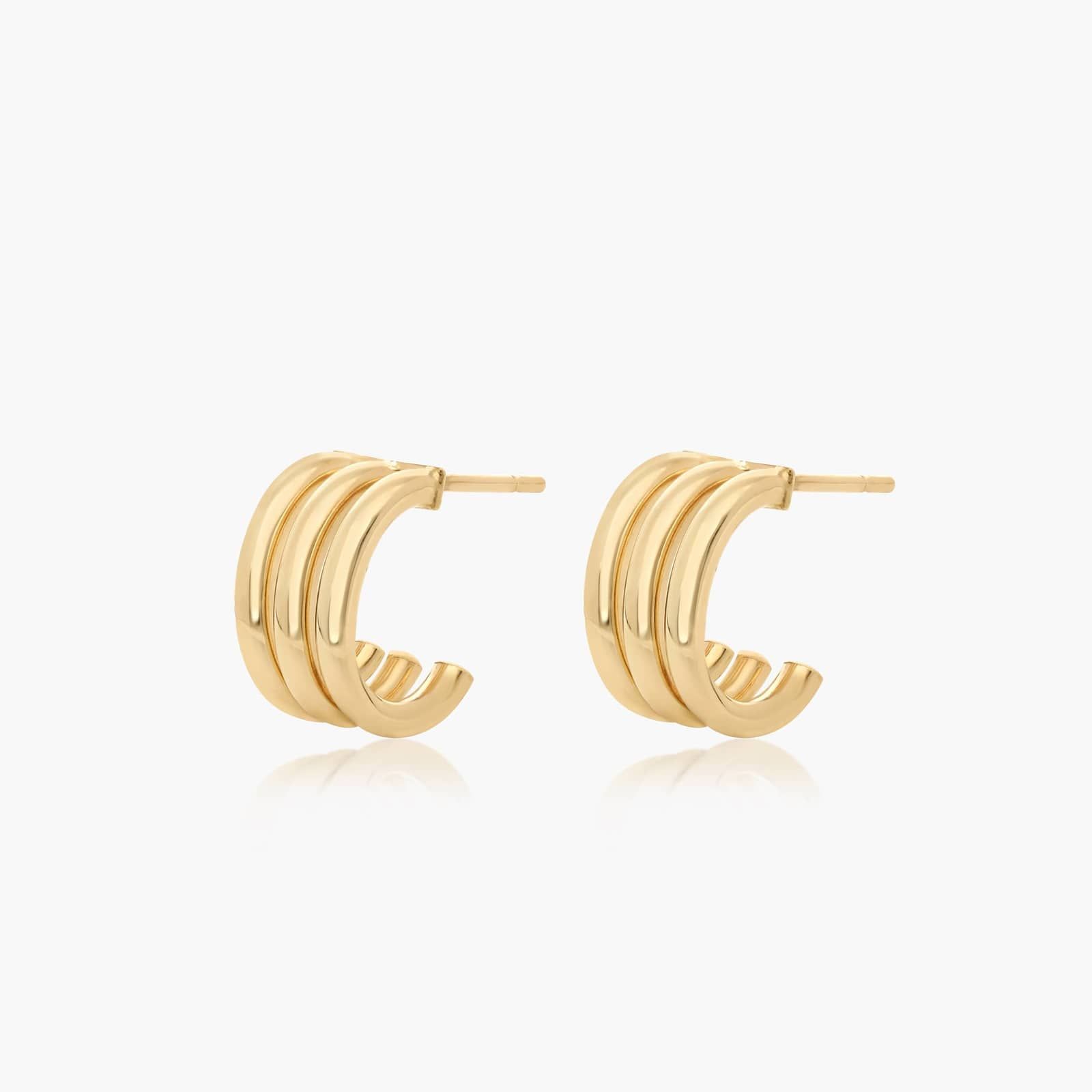 Golden Hour Oval J-Hoop Earrings In 14K Yellow Gold