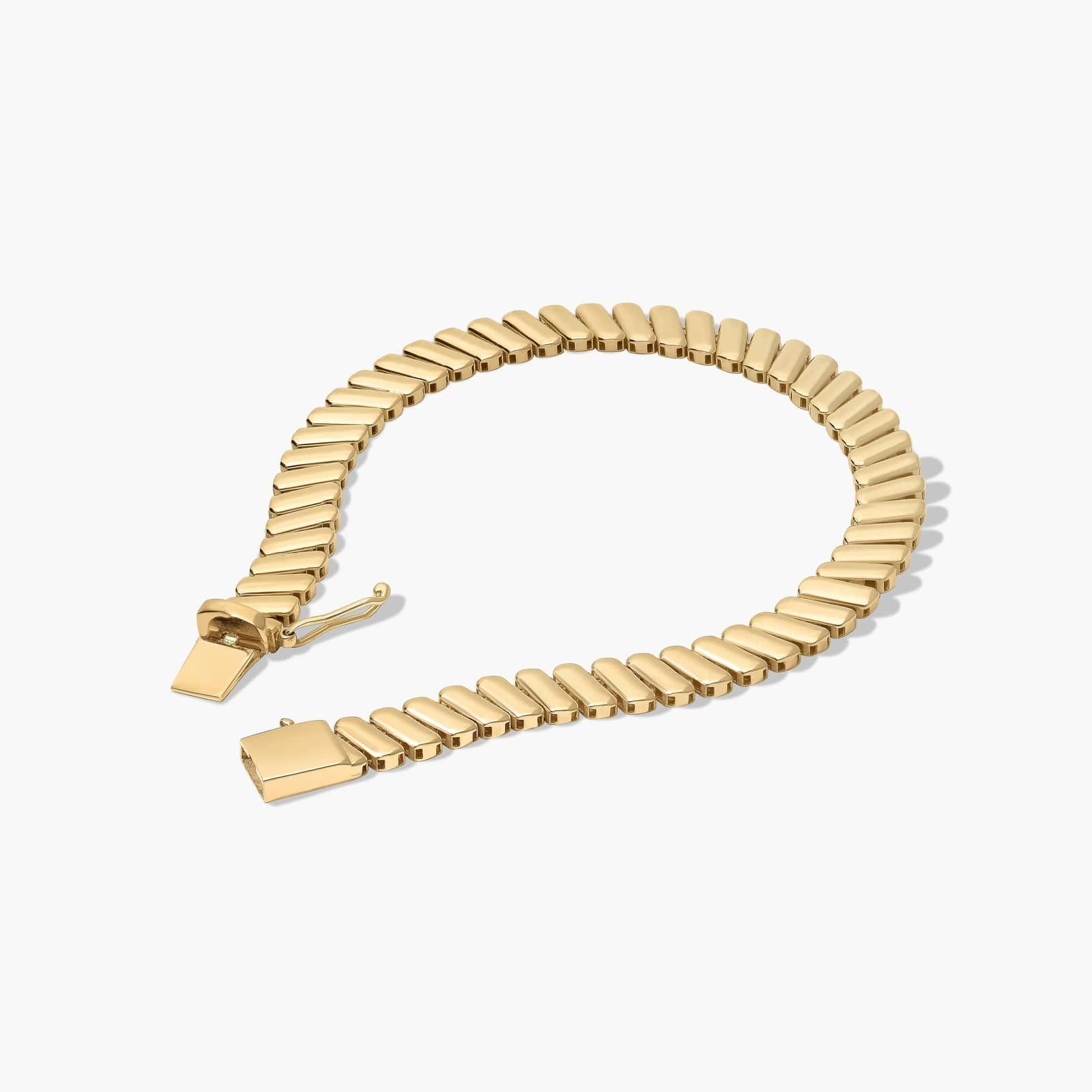 Golden Hour Box Chain Bracelet In 14K Yellow Gold