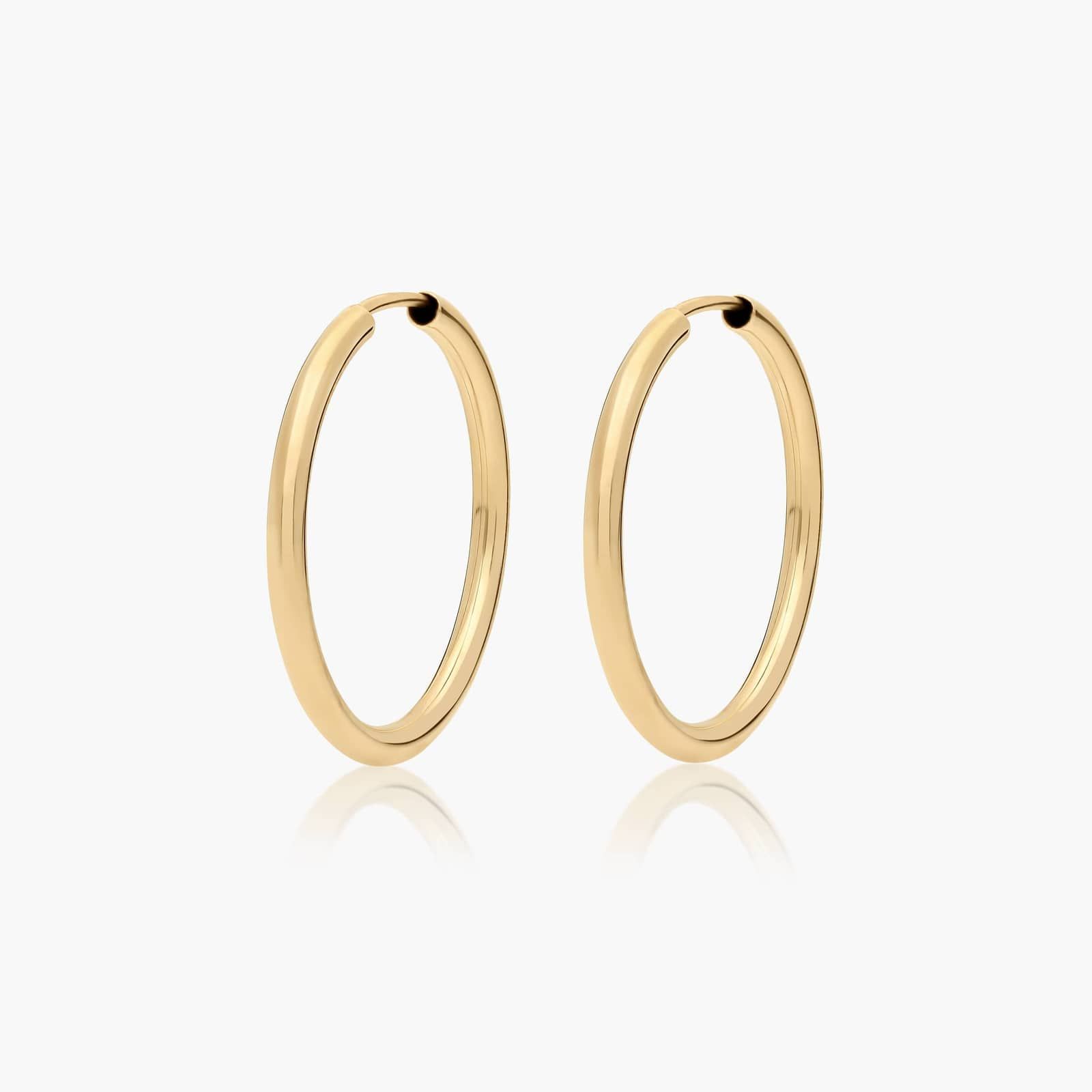 Golden Hour Round Hoop Earrings In 14K Yellow Gold