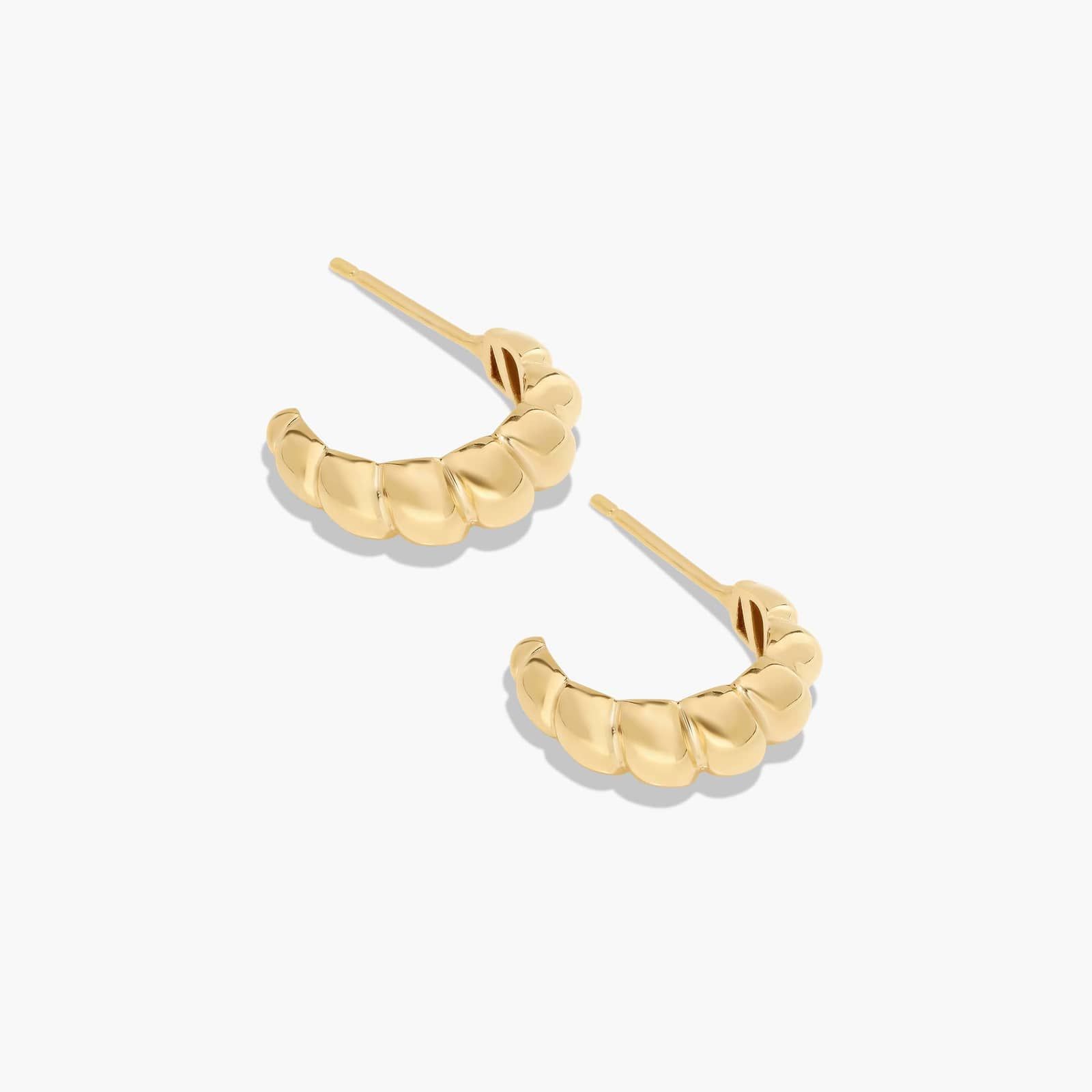 Polished Golden Hour Graduated Twist Earrings In 14K Yellow Gold